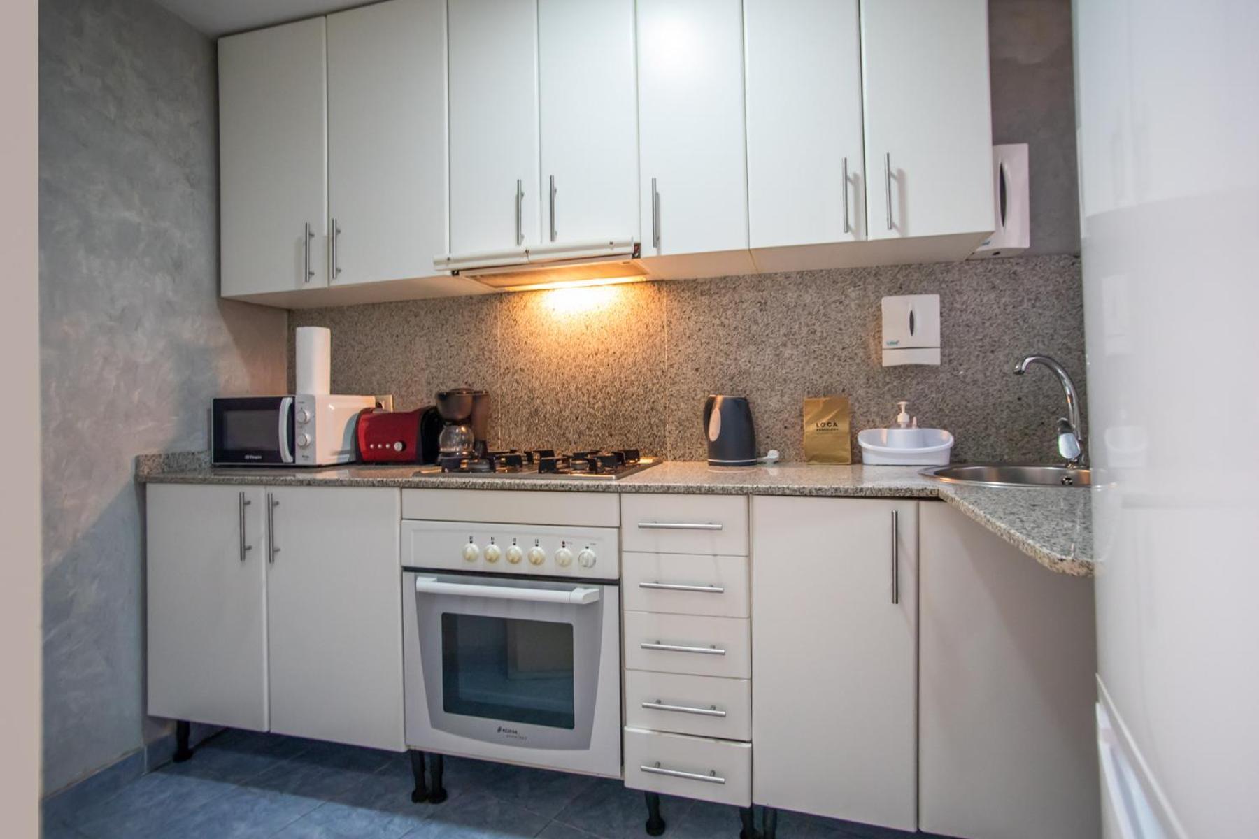 Apartamento 42man1018 Centrally Located Flat In Sant Antoni *