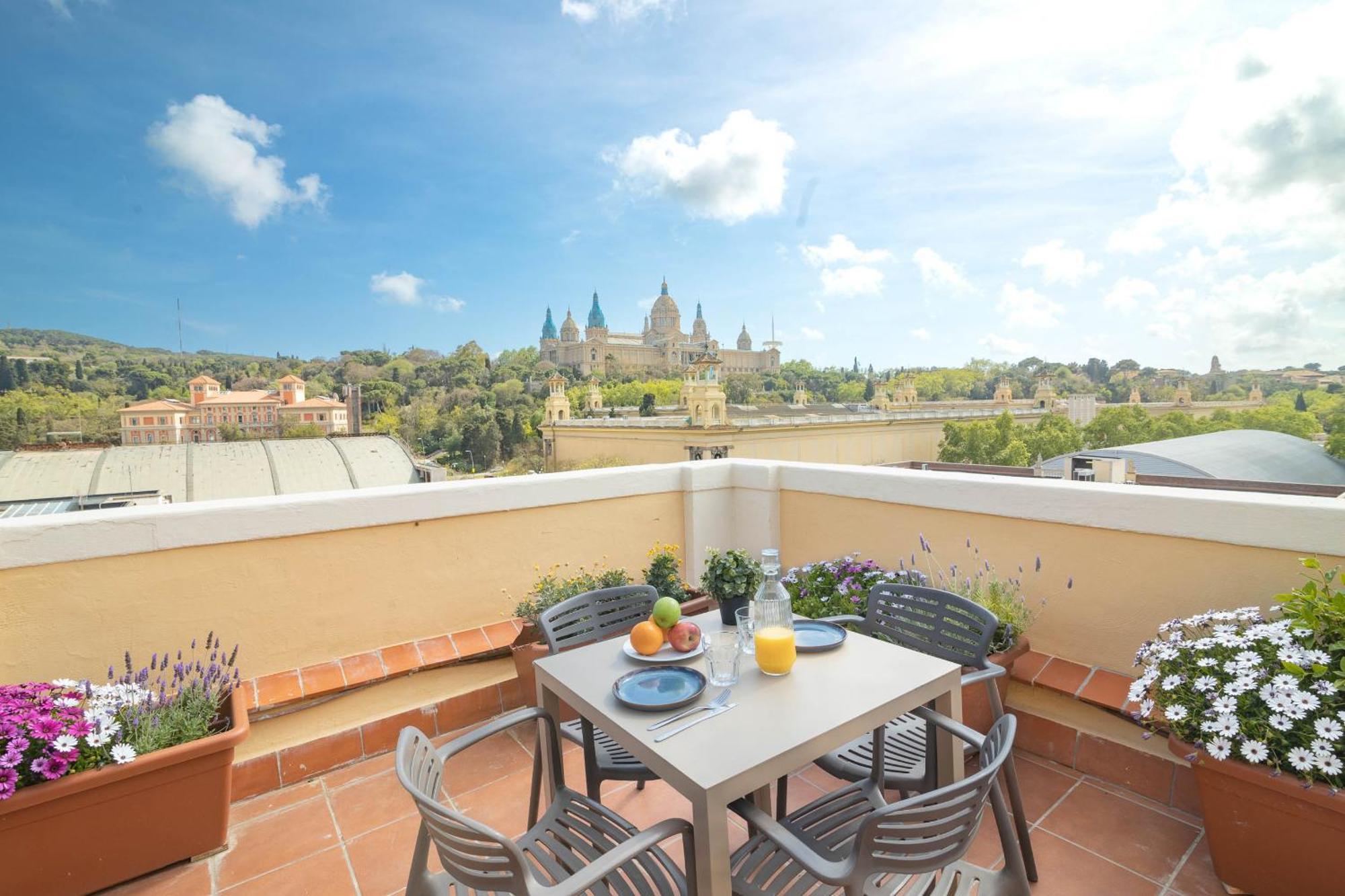 Rius - Apartments & Private Terrace Penthouse Next To The Fair