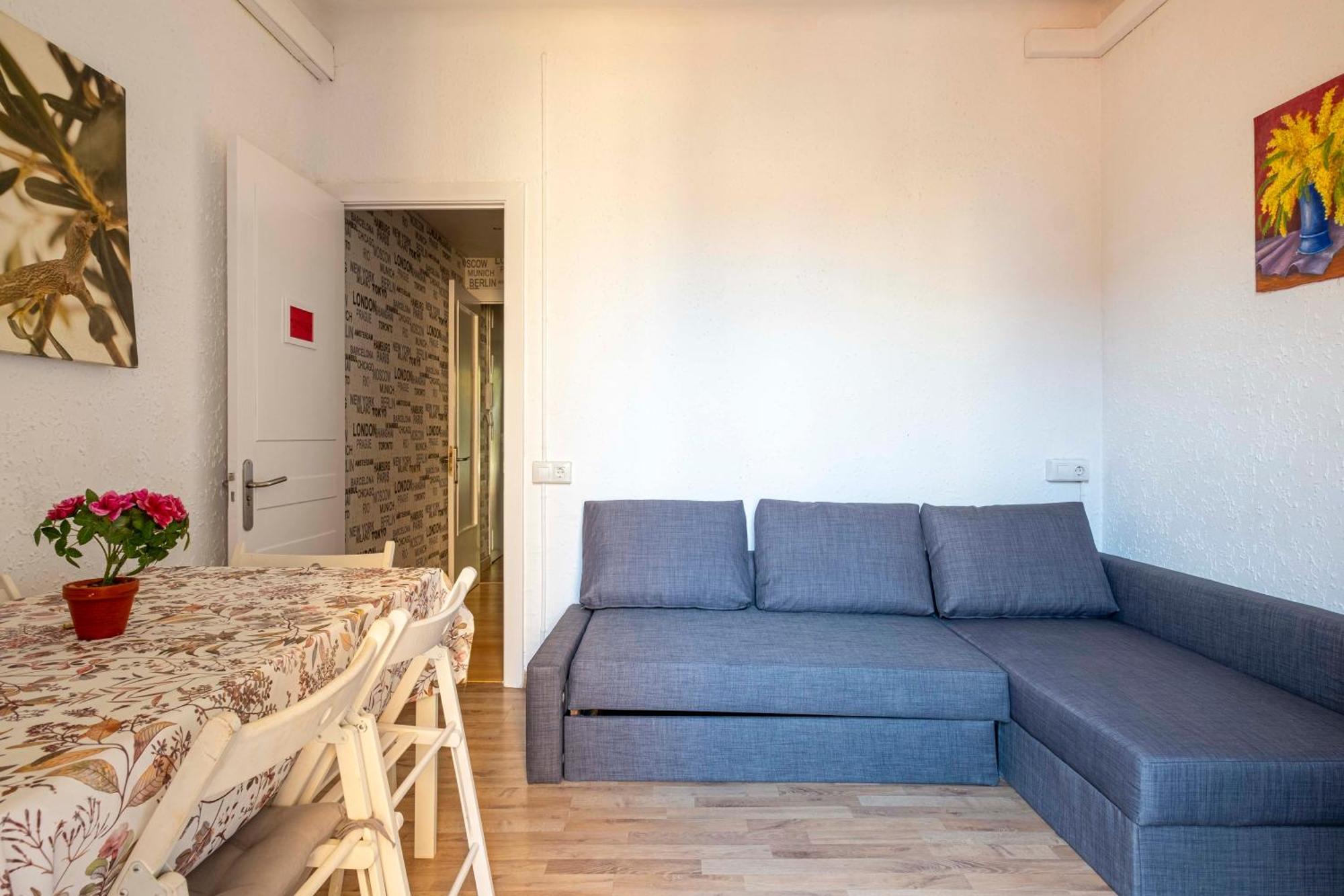 Centric Sagrada Famila 3 Apartamento *