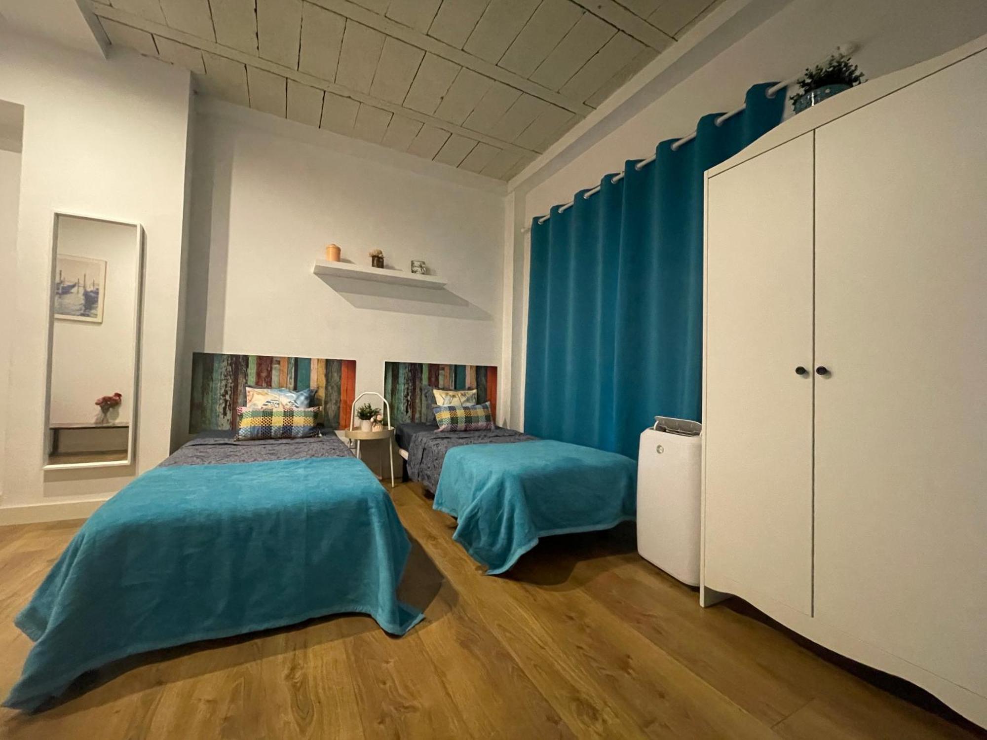 Rooms In Gothic