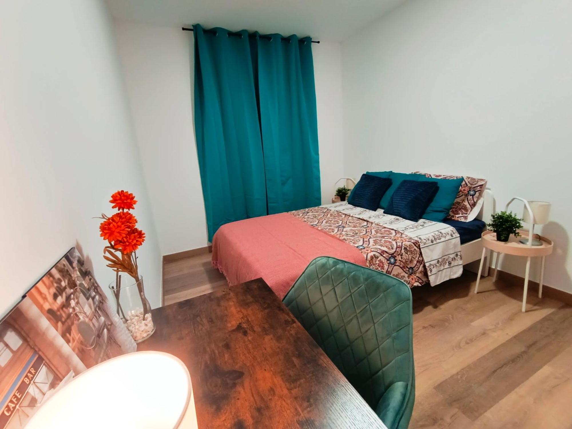 Rooms In Gothic Hostal Barcelona