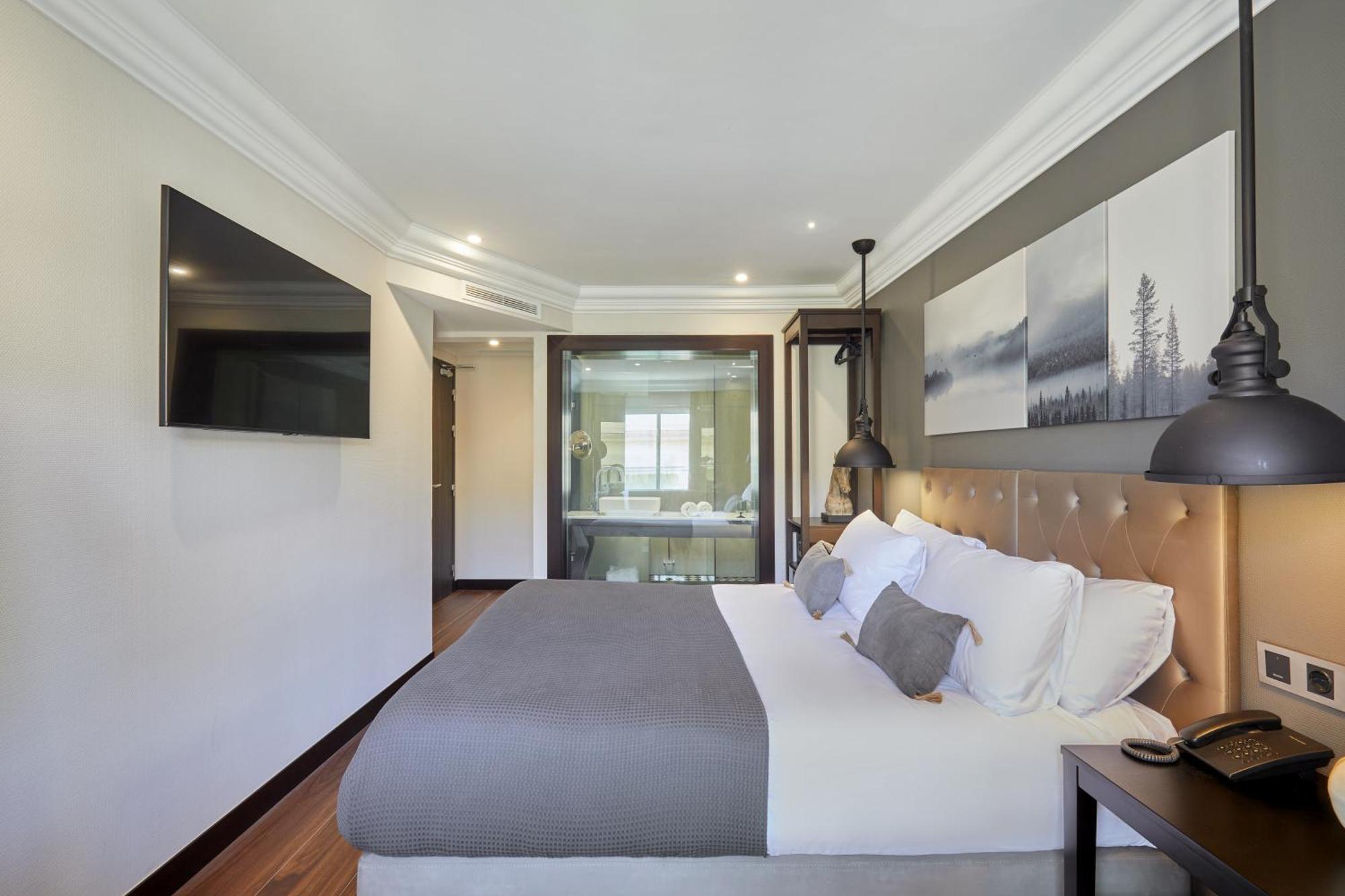 Hotel Cortes Rambla Barcelona