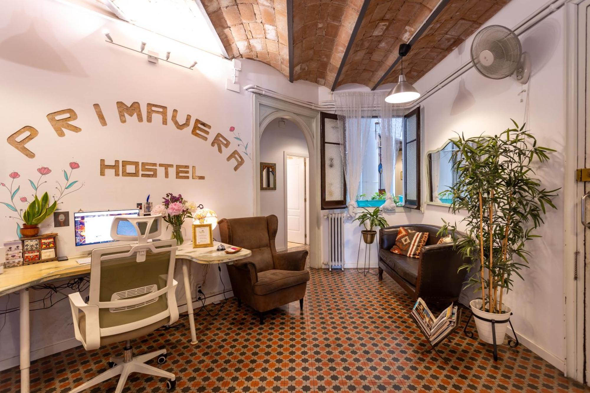 Primavera Hostal Barcelona
