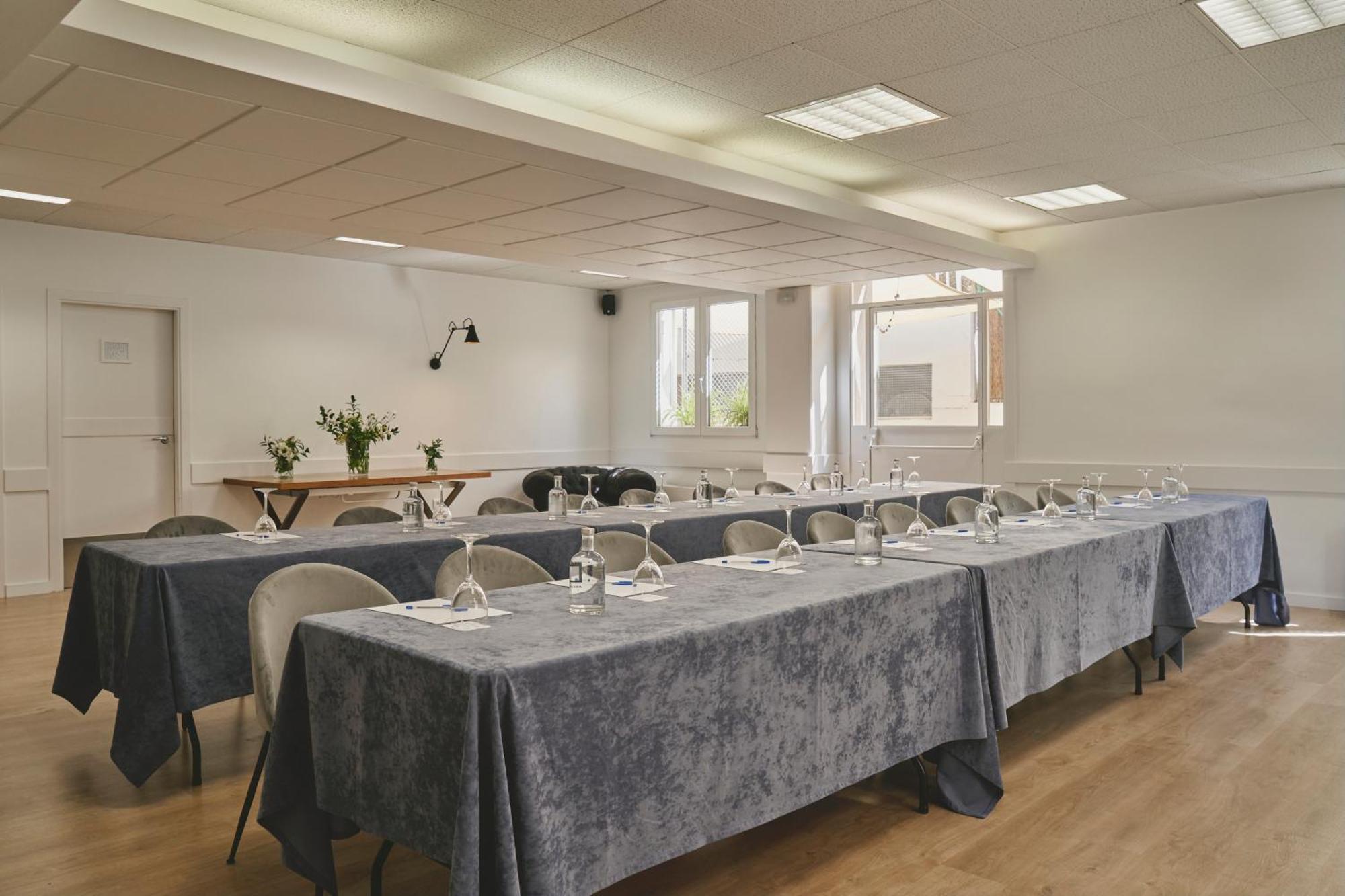 Tres Torres Atiram Hotel Barcelona