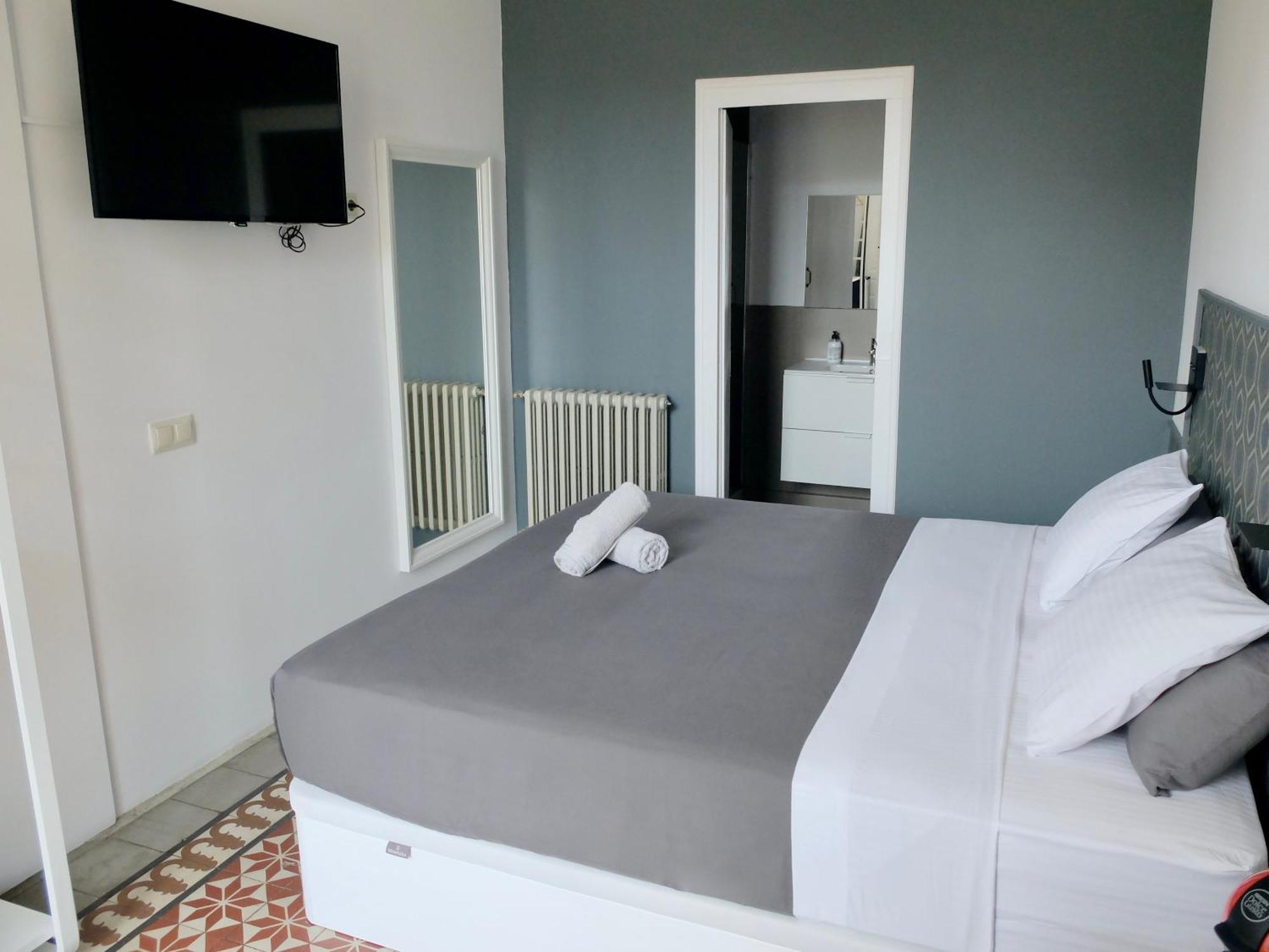 Hostal Fabrizzio's Petit Barcelona