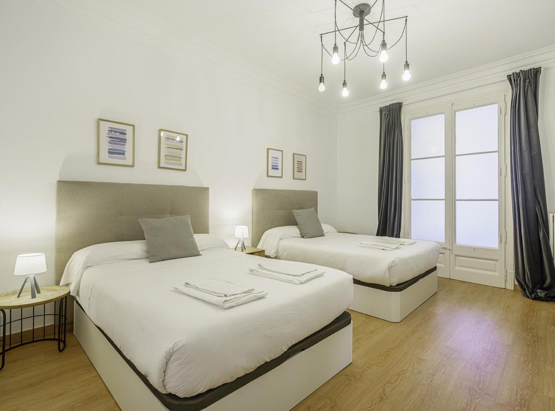 Sibsbcn-paseodegracia Luxury Exclusive Gaudi * Barcelona