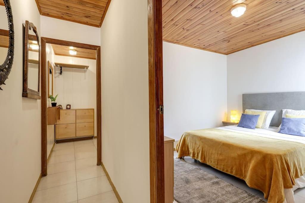 Penthouse With Big Terrace, Quiet Area, 1 Bedroom Apartamento