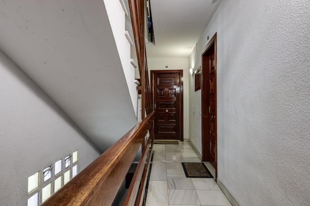 Penthouse With Big Terrace, Quiet Area, 1 Bedroom Apartamento *