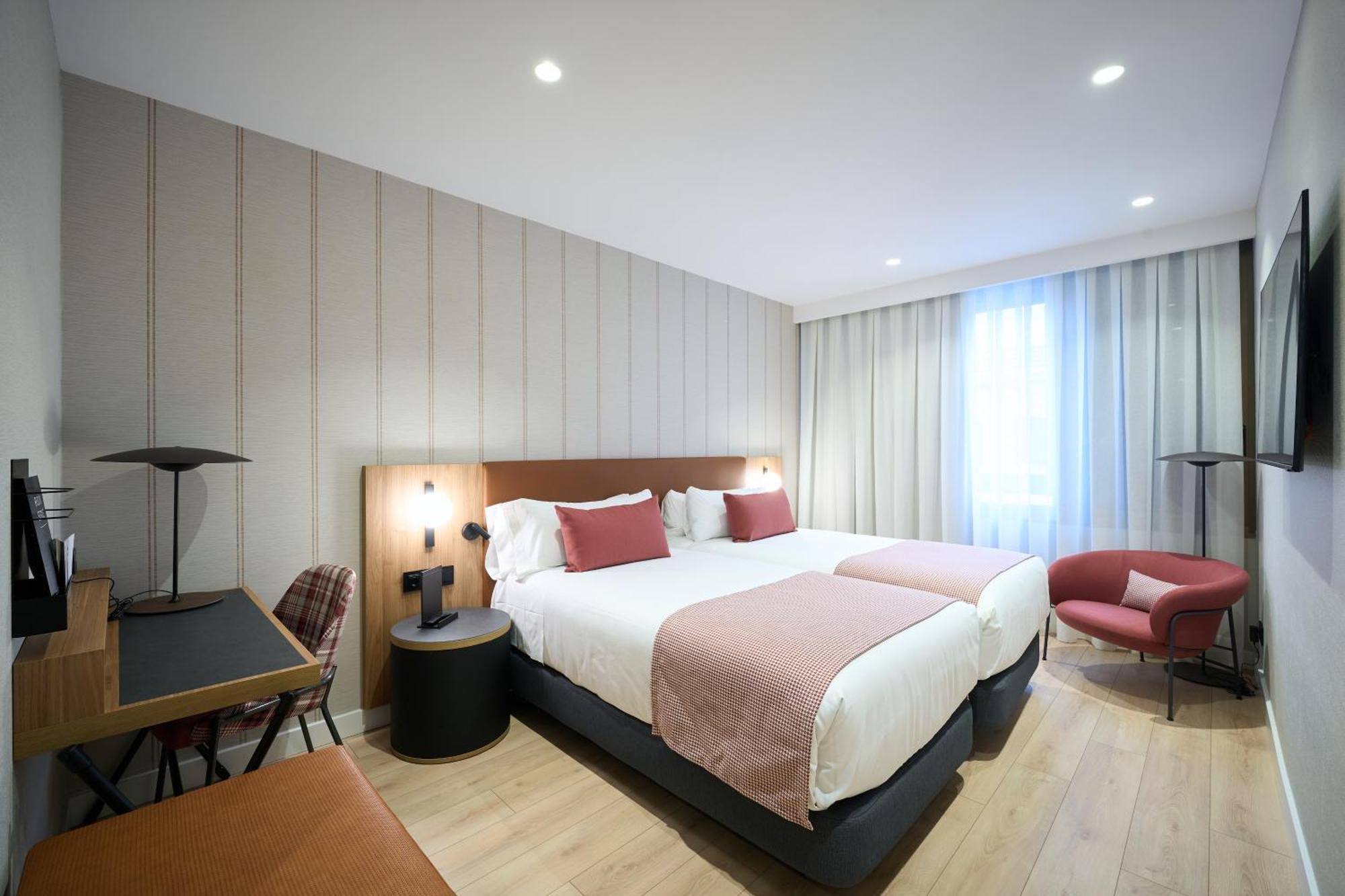 Catalonia 505 Hotel