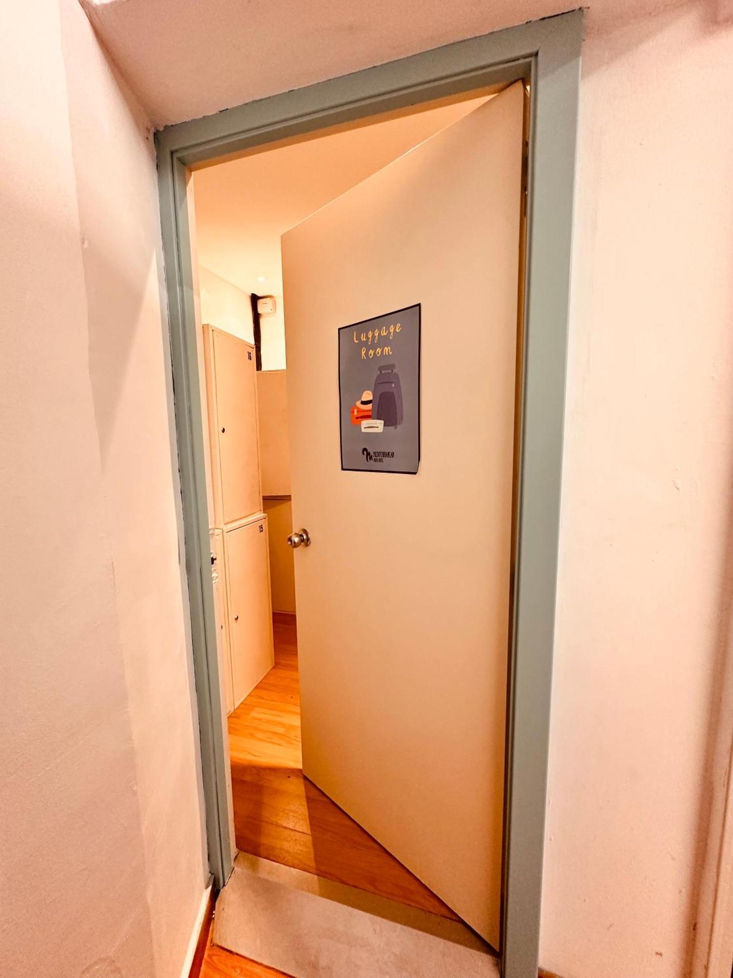 Mediterranean Hostal Barcelona