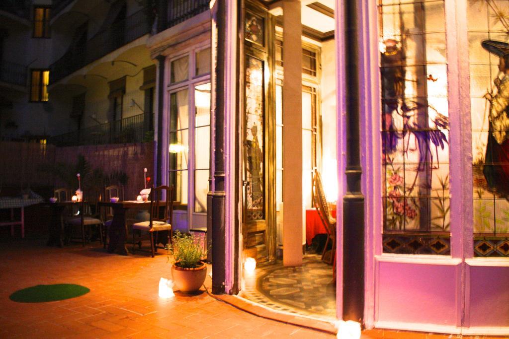Bed & Art Hostal Barcelona