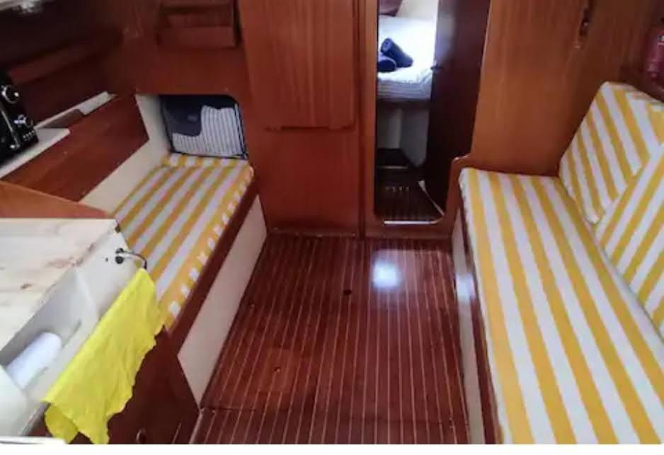 Hotel en barco Precioso Barco A 25 Min De Barcelona