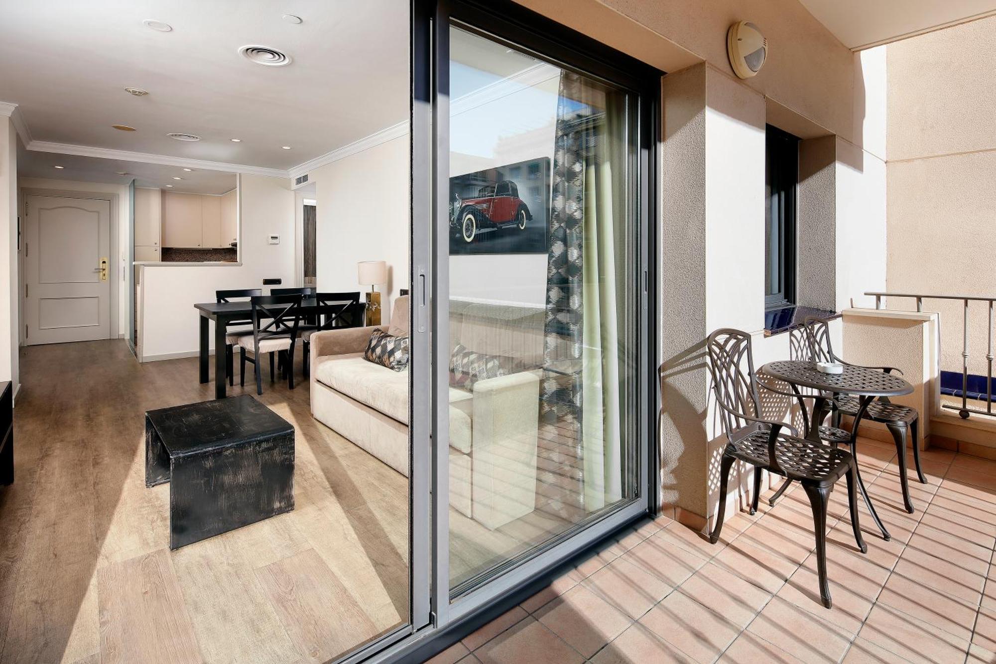 Apartaments-hotel Hispanos 7 Suiza 4* Barcelona