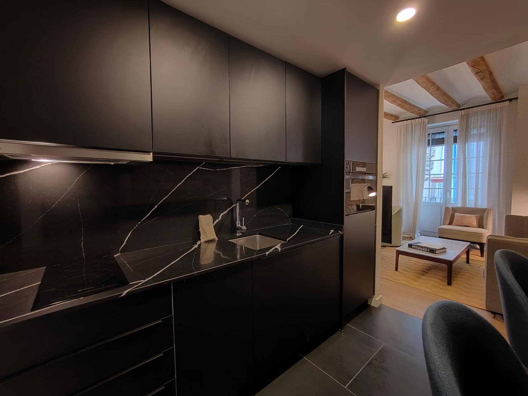 Apartment Luxury 2br&2washrooms City Center *