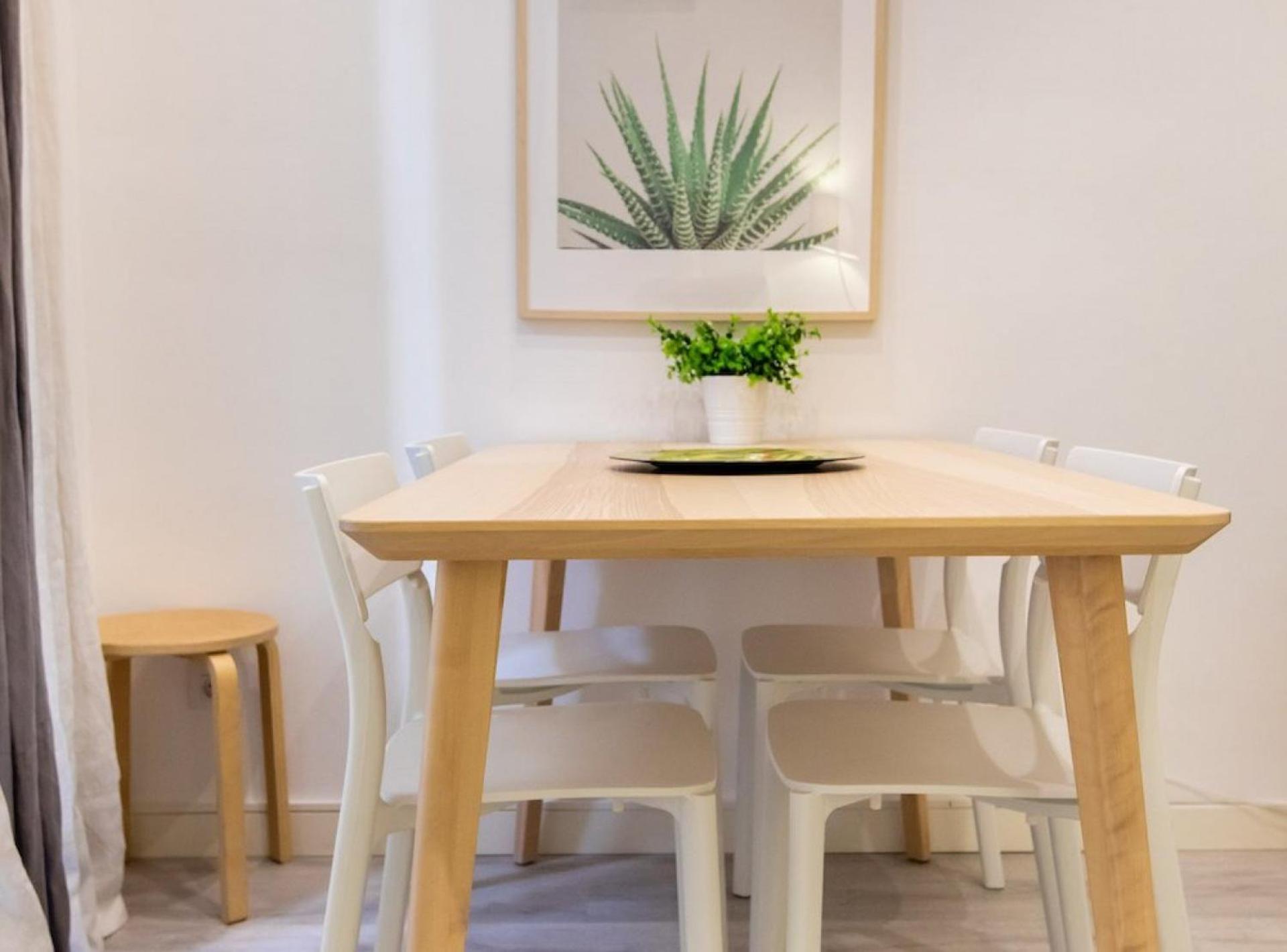 Pere Serafi 2 Bedroom Apartment