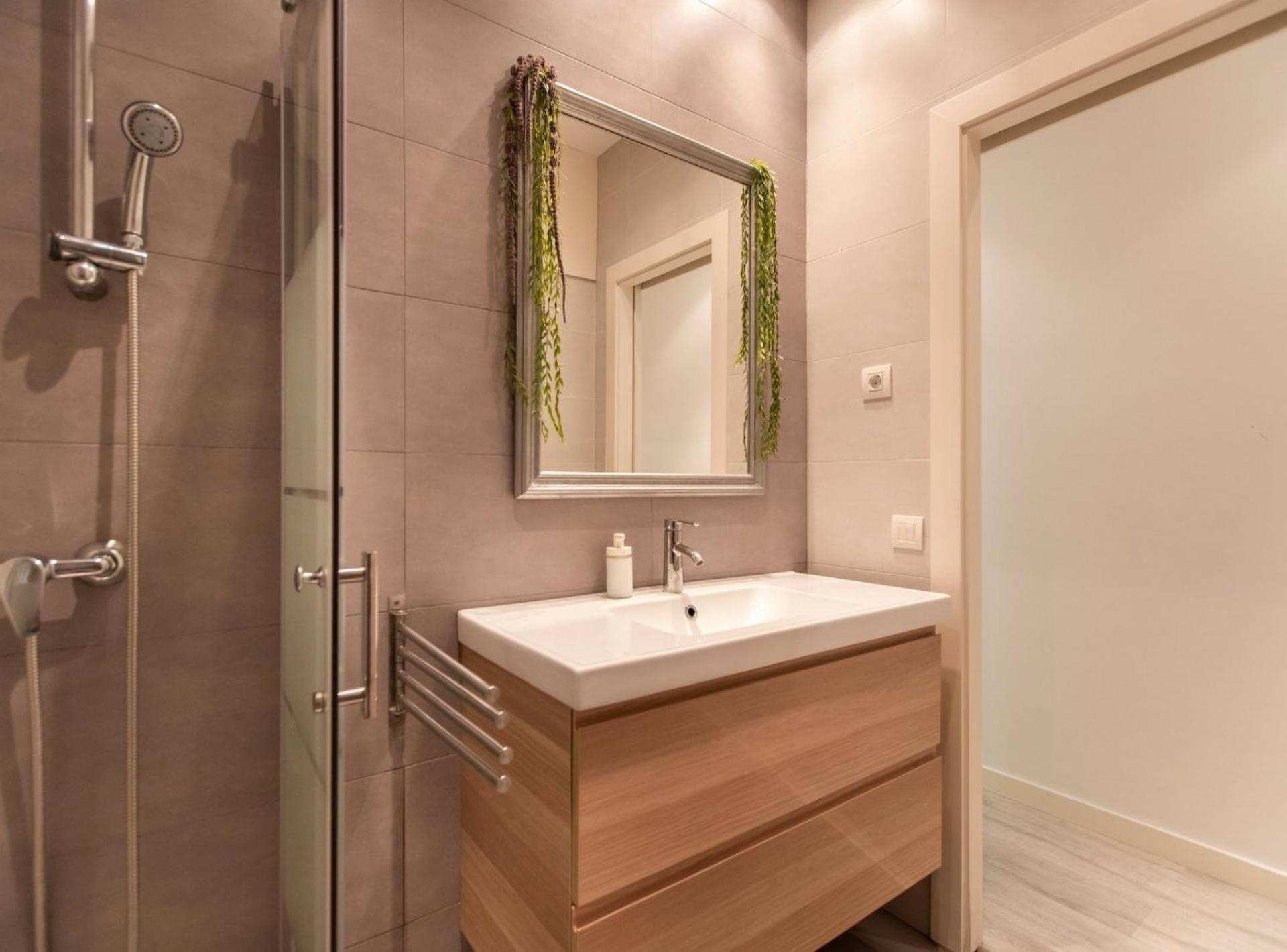 Apartment Pere Serafi 2 Bedroom *
