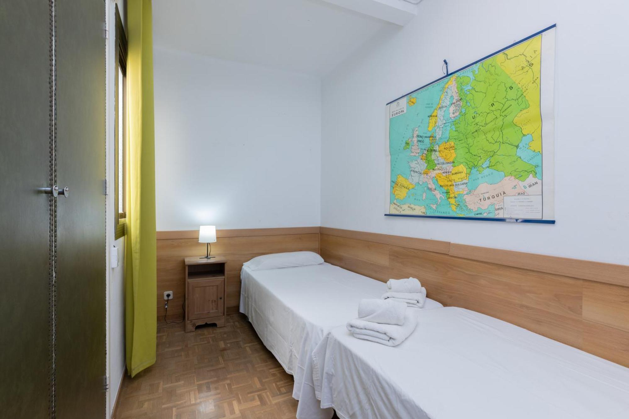 Aparteasy - Atic Sants Apartamento Barcelona