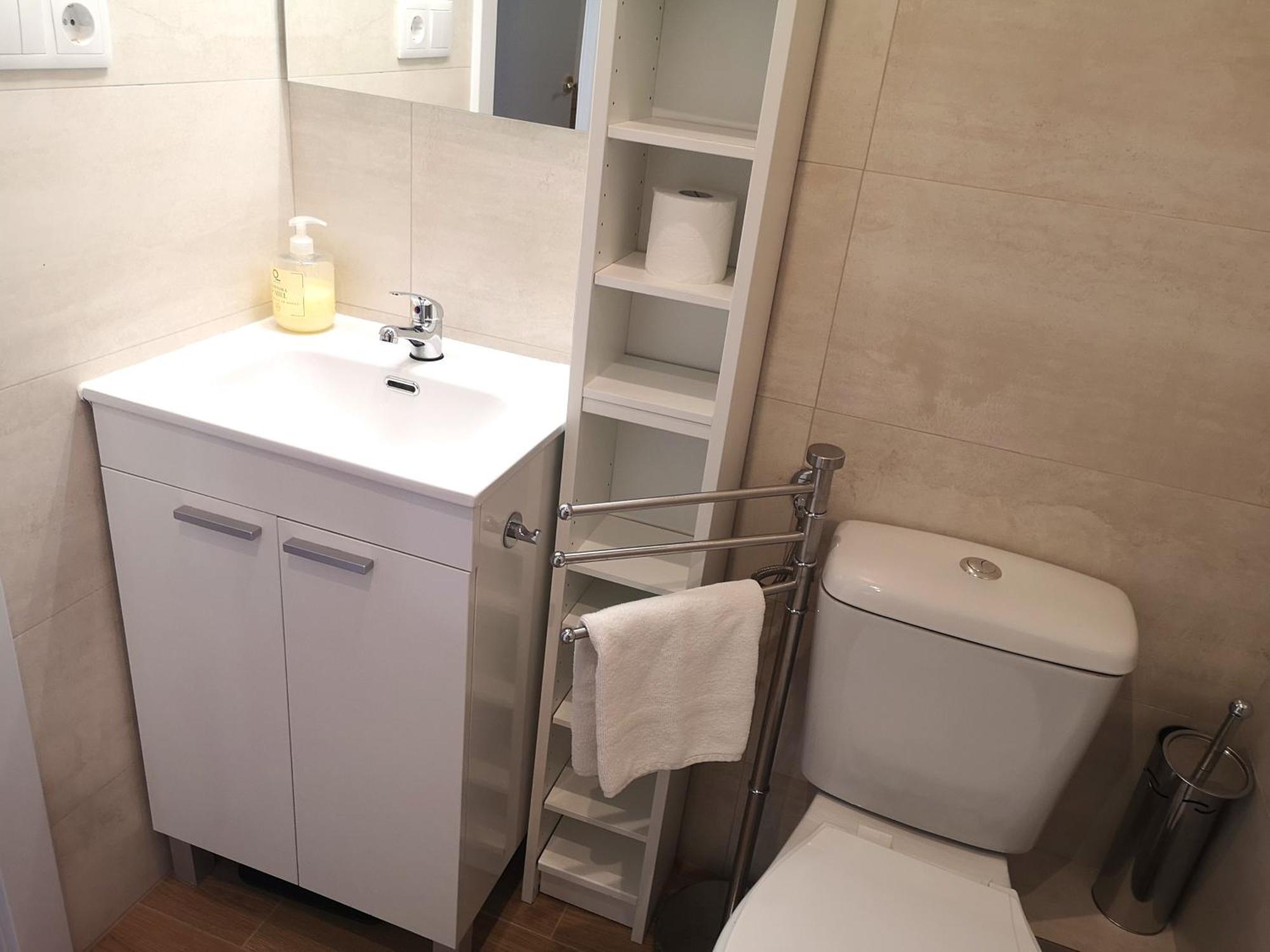 Aparteasy - Atic Sants Apartamento *
