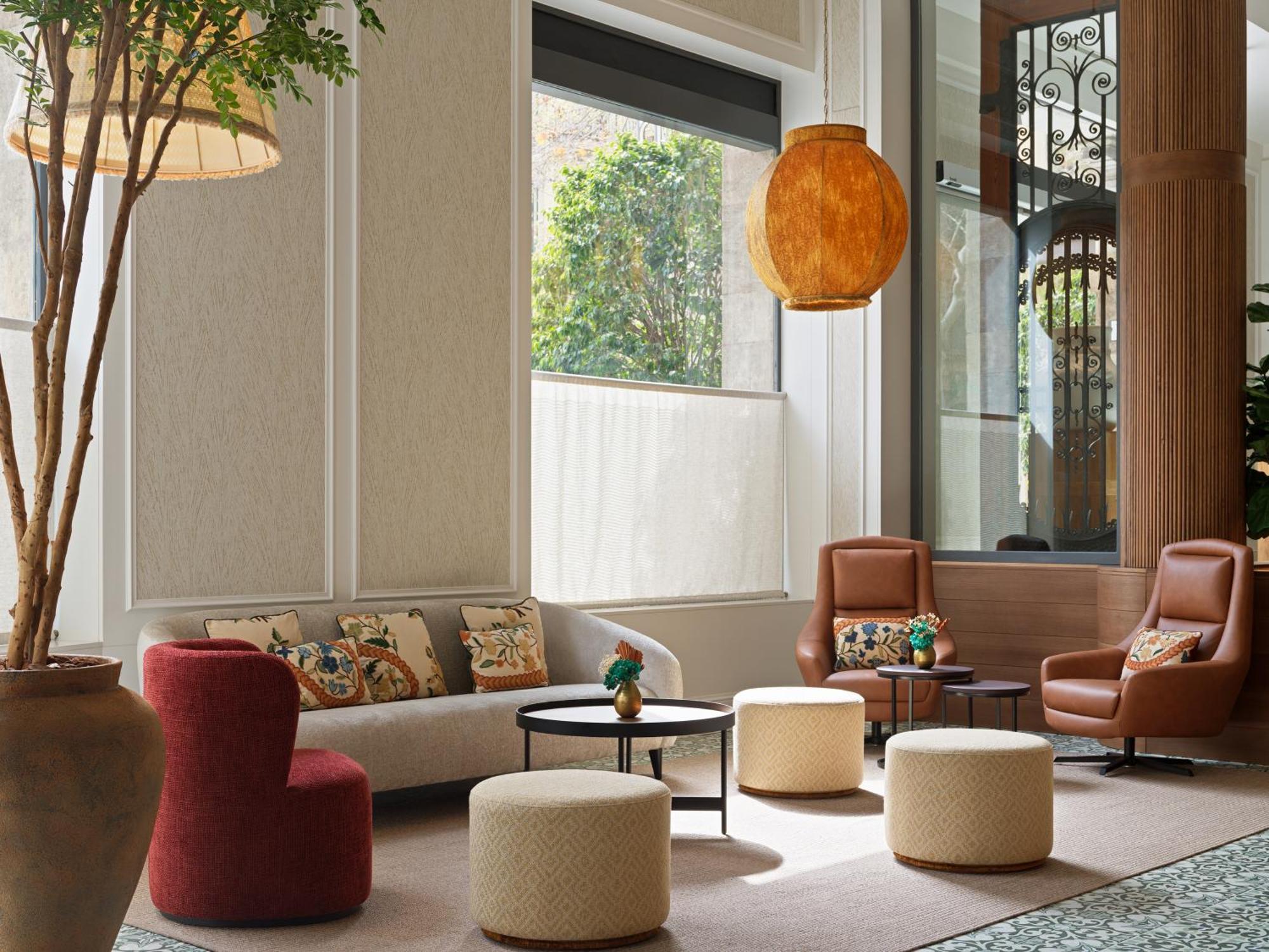 H10 Casanova Hotel