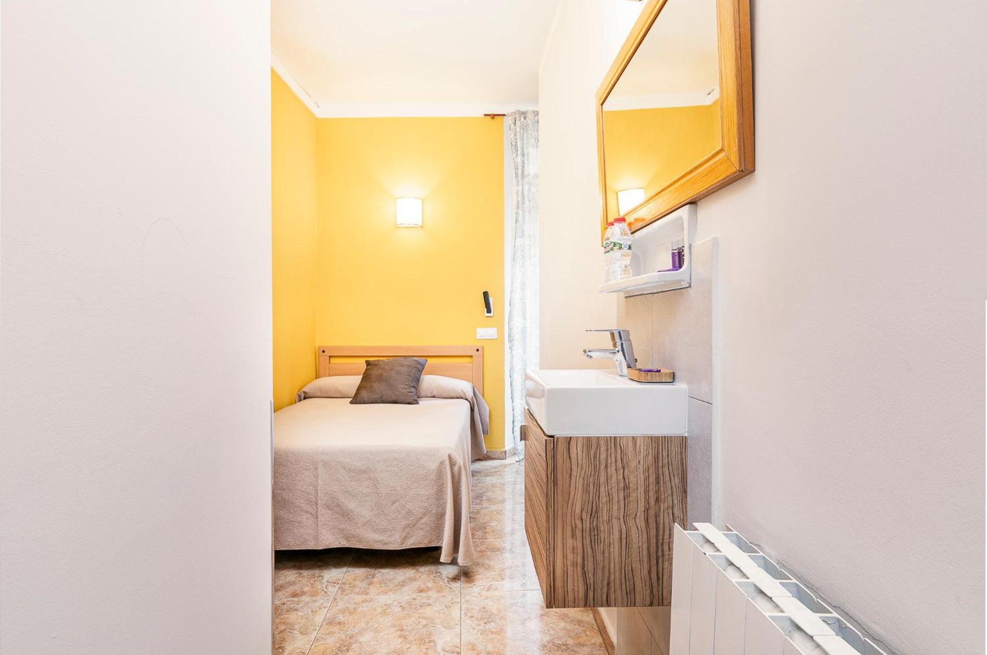 Guest house Santa Ana Barcelona