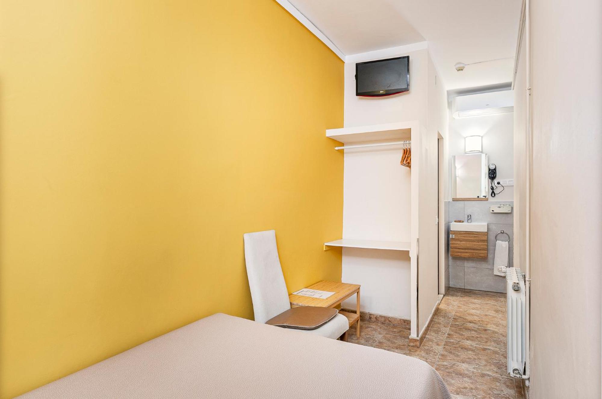 Santa Ana Guest house *