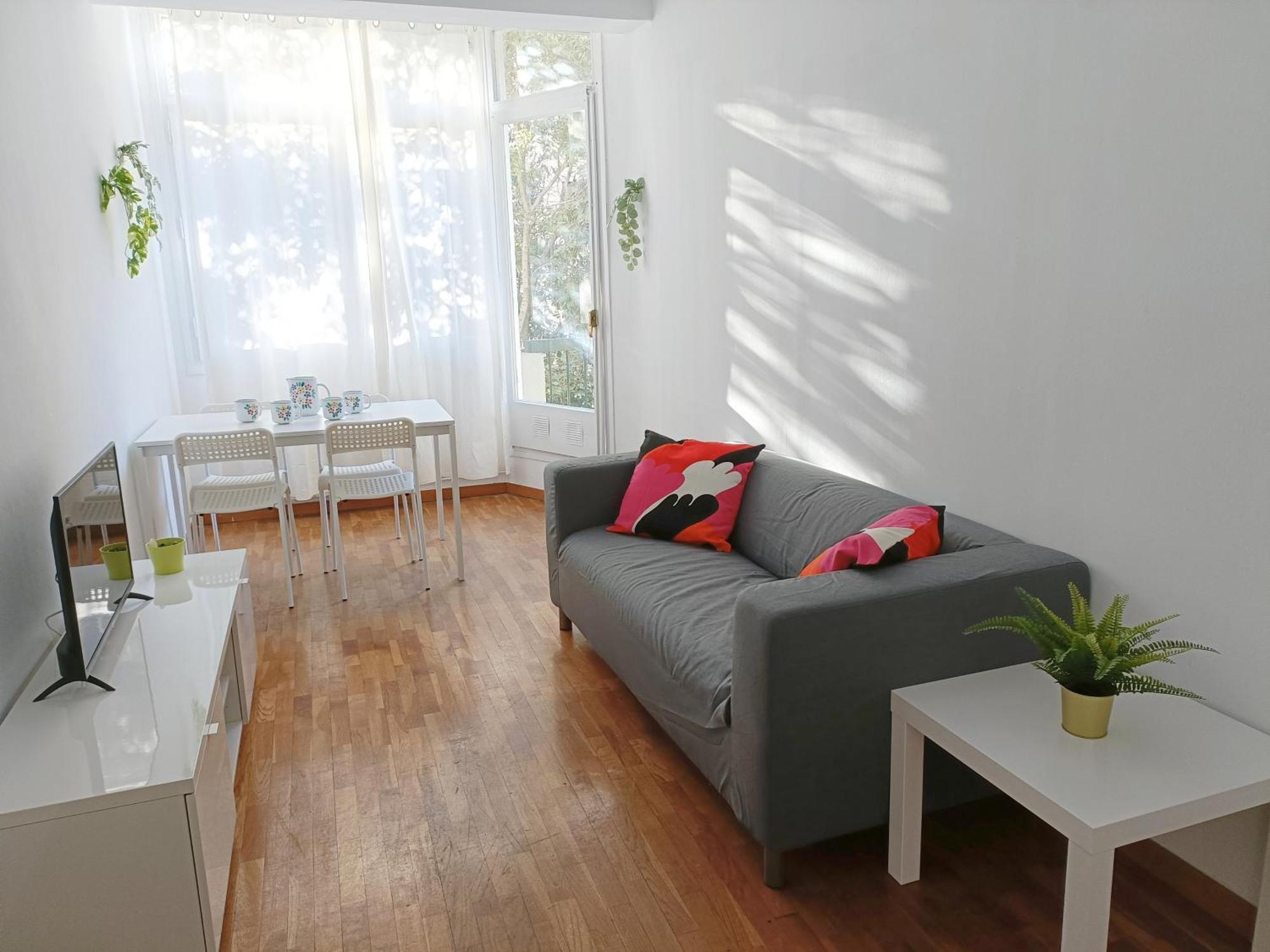 Apartamento Sant Jordi Pisos - Consell De Cent Barcelona