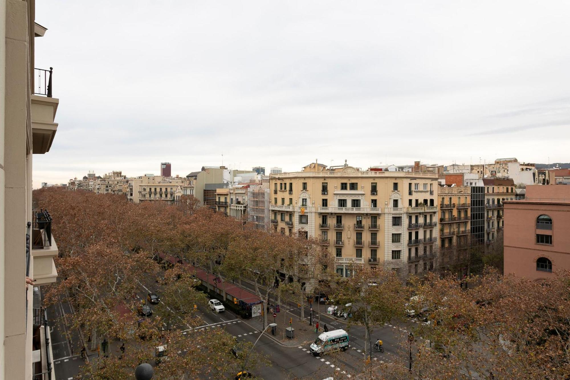Long Term Gran Via * Barcelona