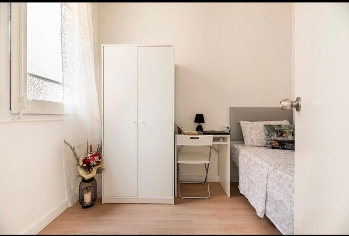 Apartment Quiet Love *