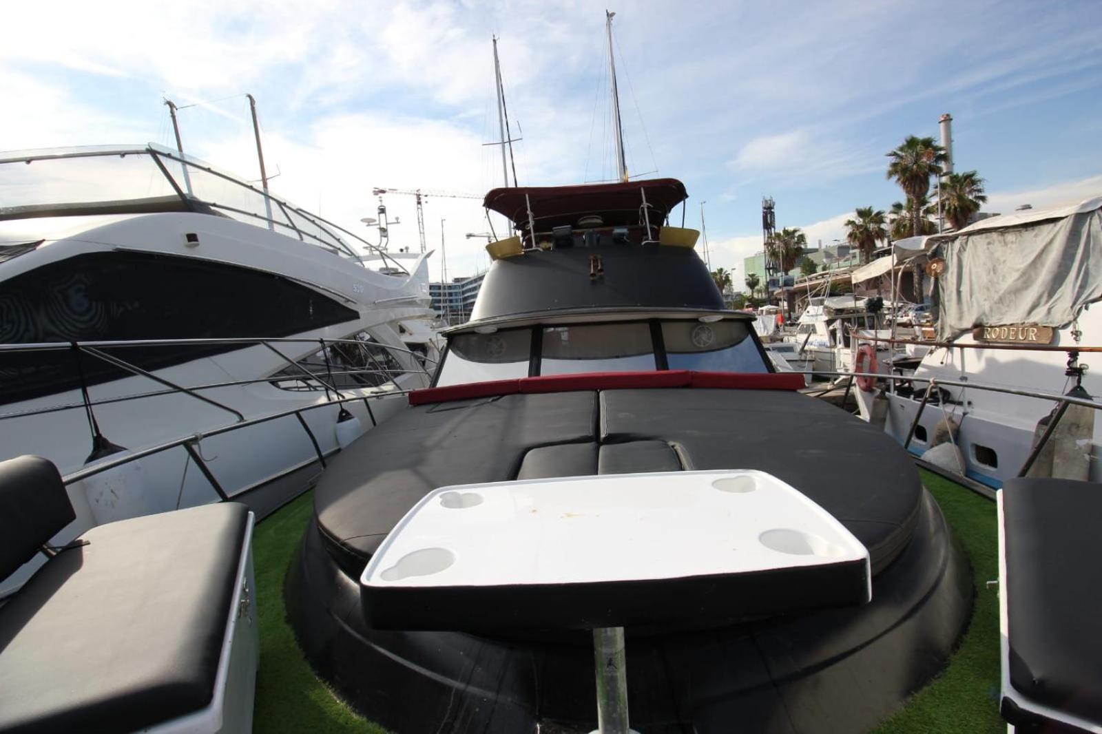 Hotel en barco Black Diamond