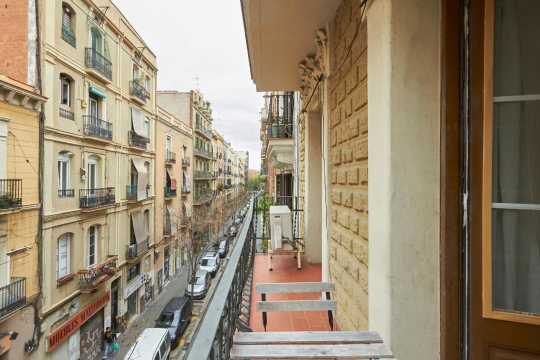 Ro Lively And Bright Next To Blai St * Barcelona