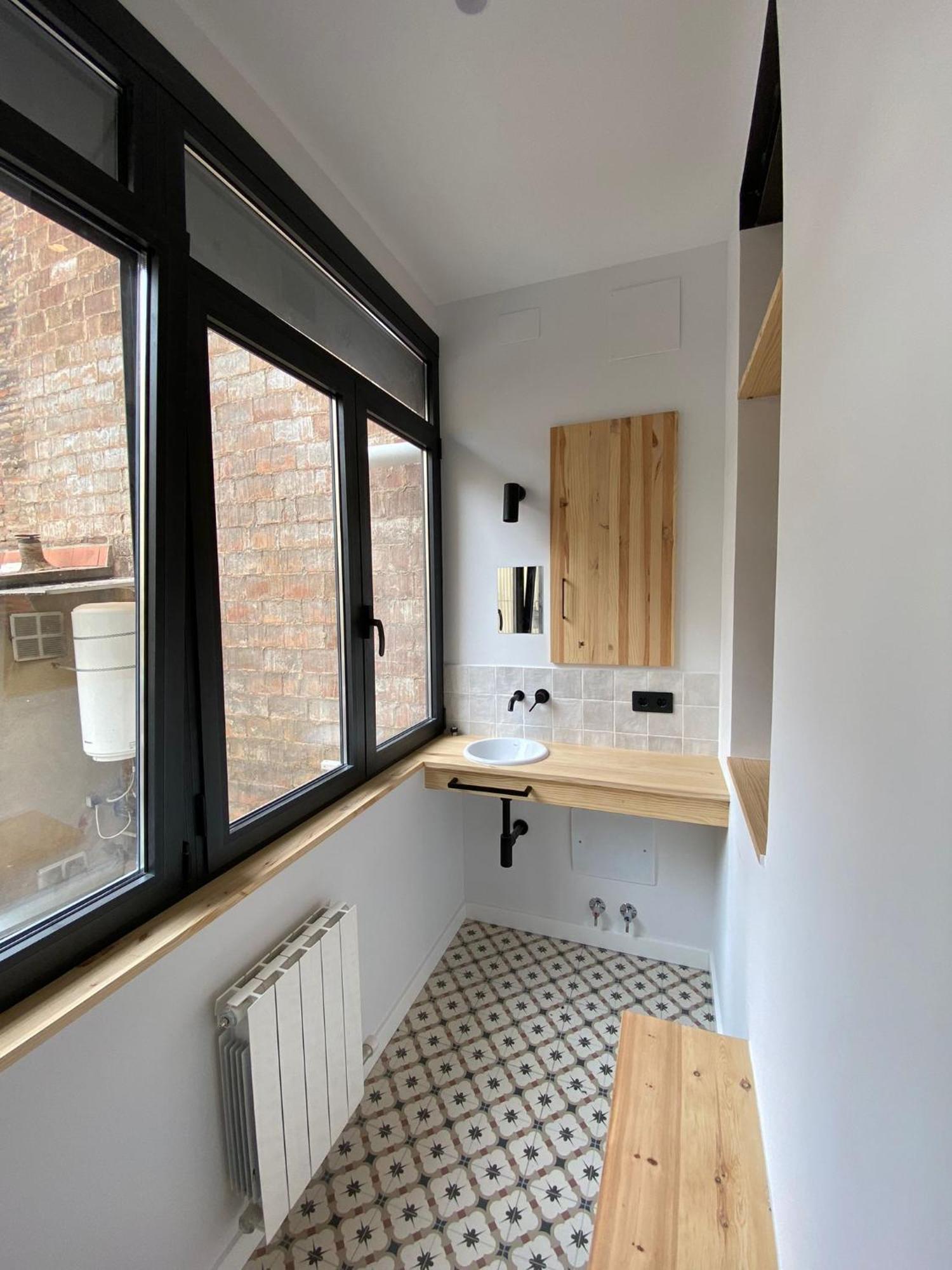 Apartamento Poble Sec Charming *