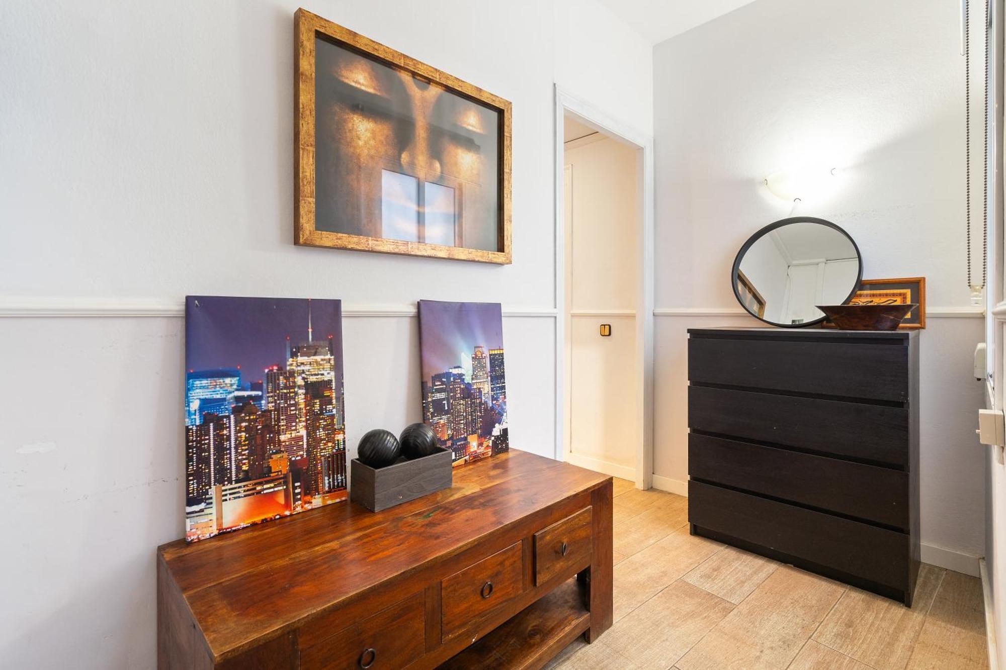 Eixample Ac, Sunlit Balcony & Prime Location * Barcelona