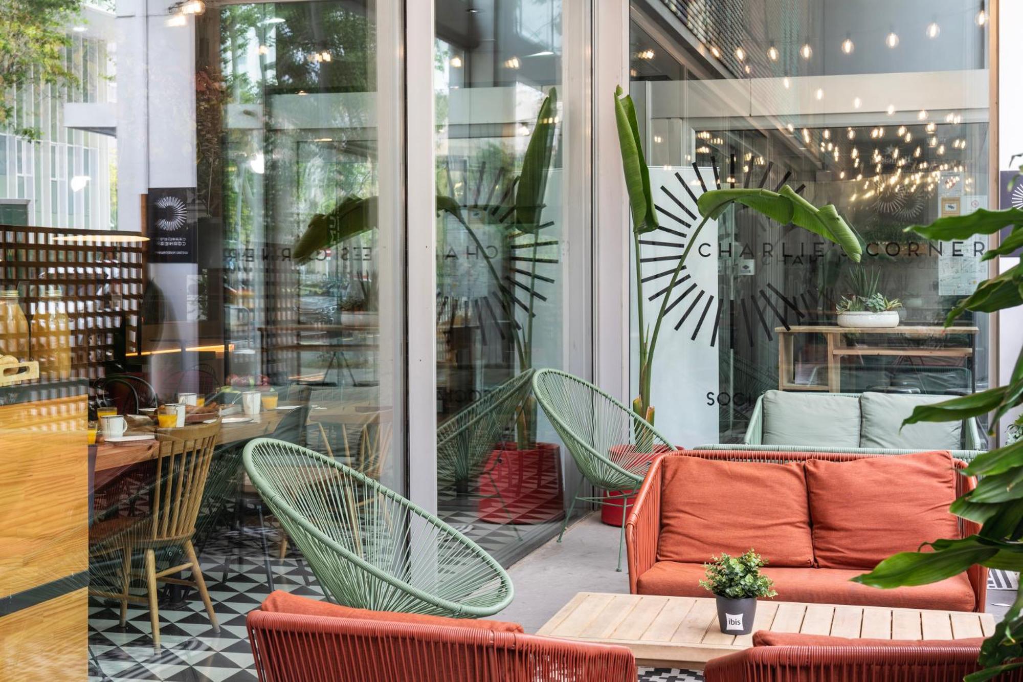 Hotel Ibis Plaza Glories 22@