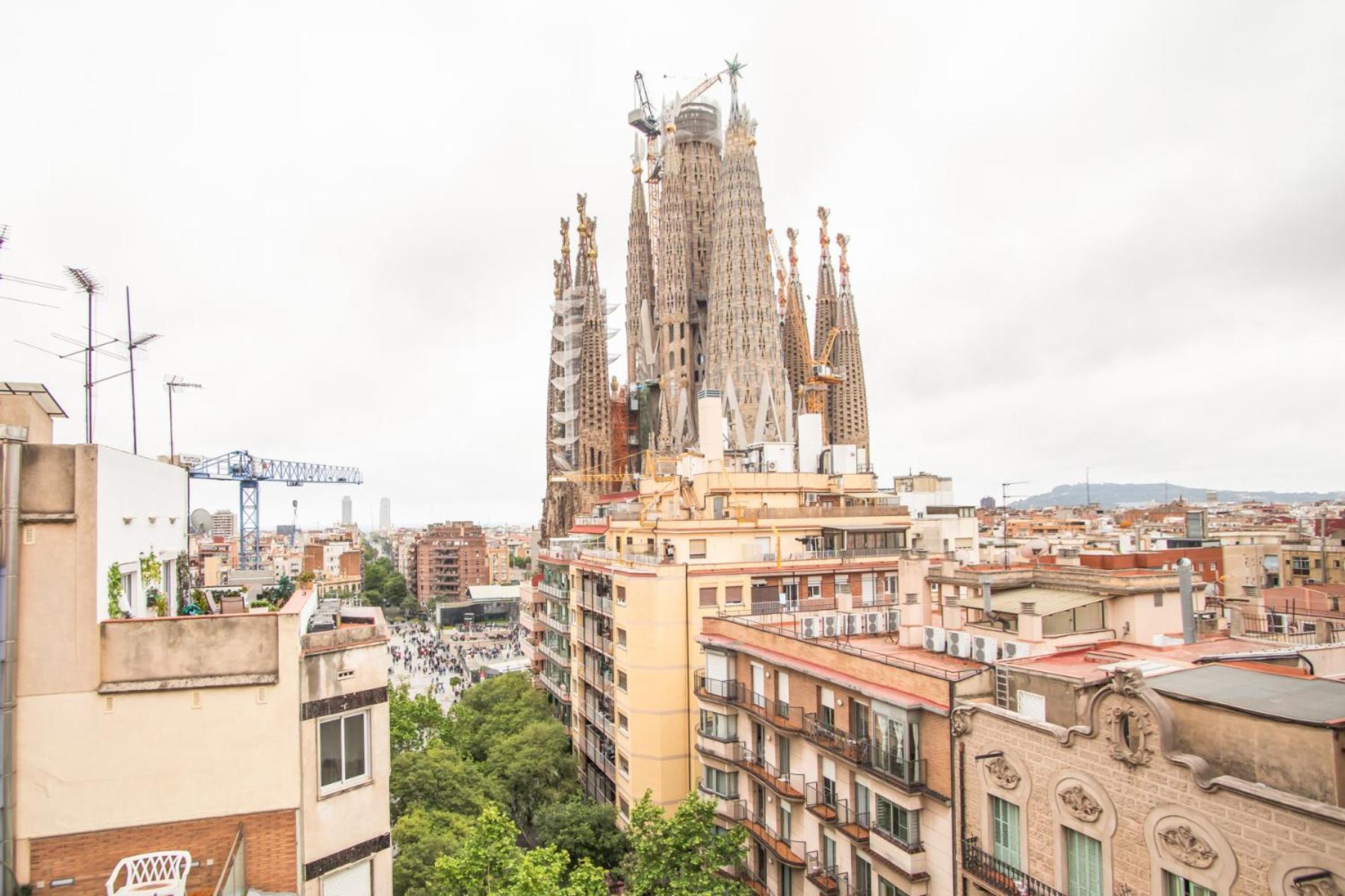 Apartamento A1mar1023 Breathtaking Rooftop In Sagrada Familia
