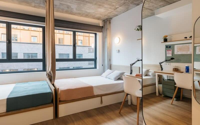 Apartamento For Students Studying In Only - Stunning Spacious And Private At Pallars Student