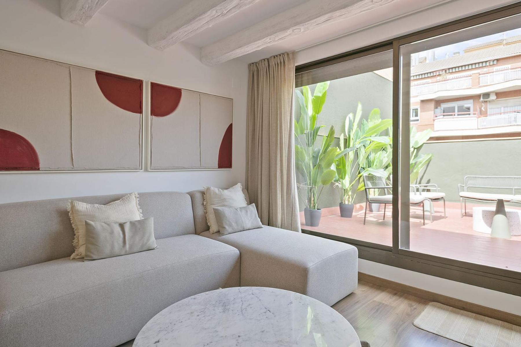 Ola Living Consell De Cent