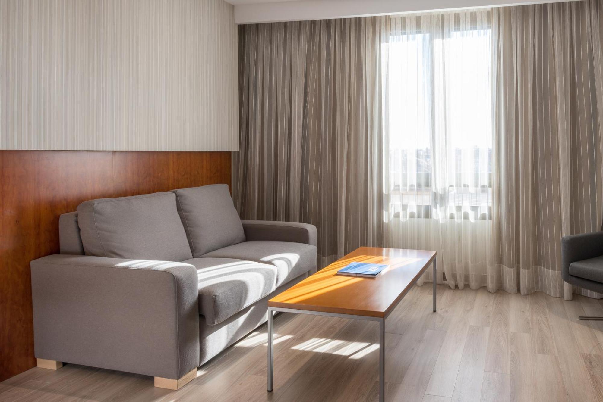 Catalonia 505 Hotel