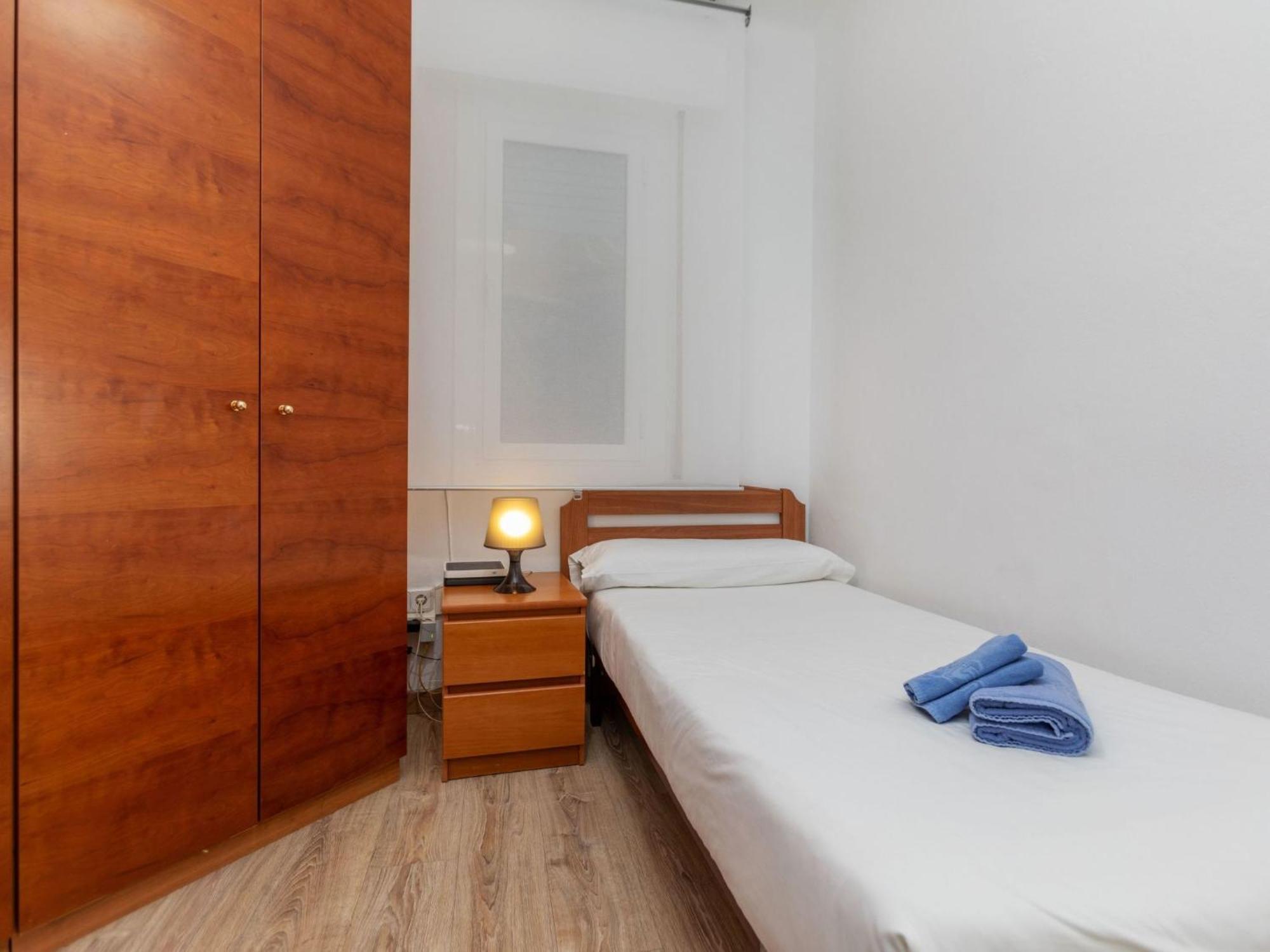 Eixample Esq Rocafort Diputacio By Interhome *