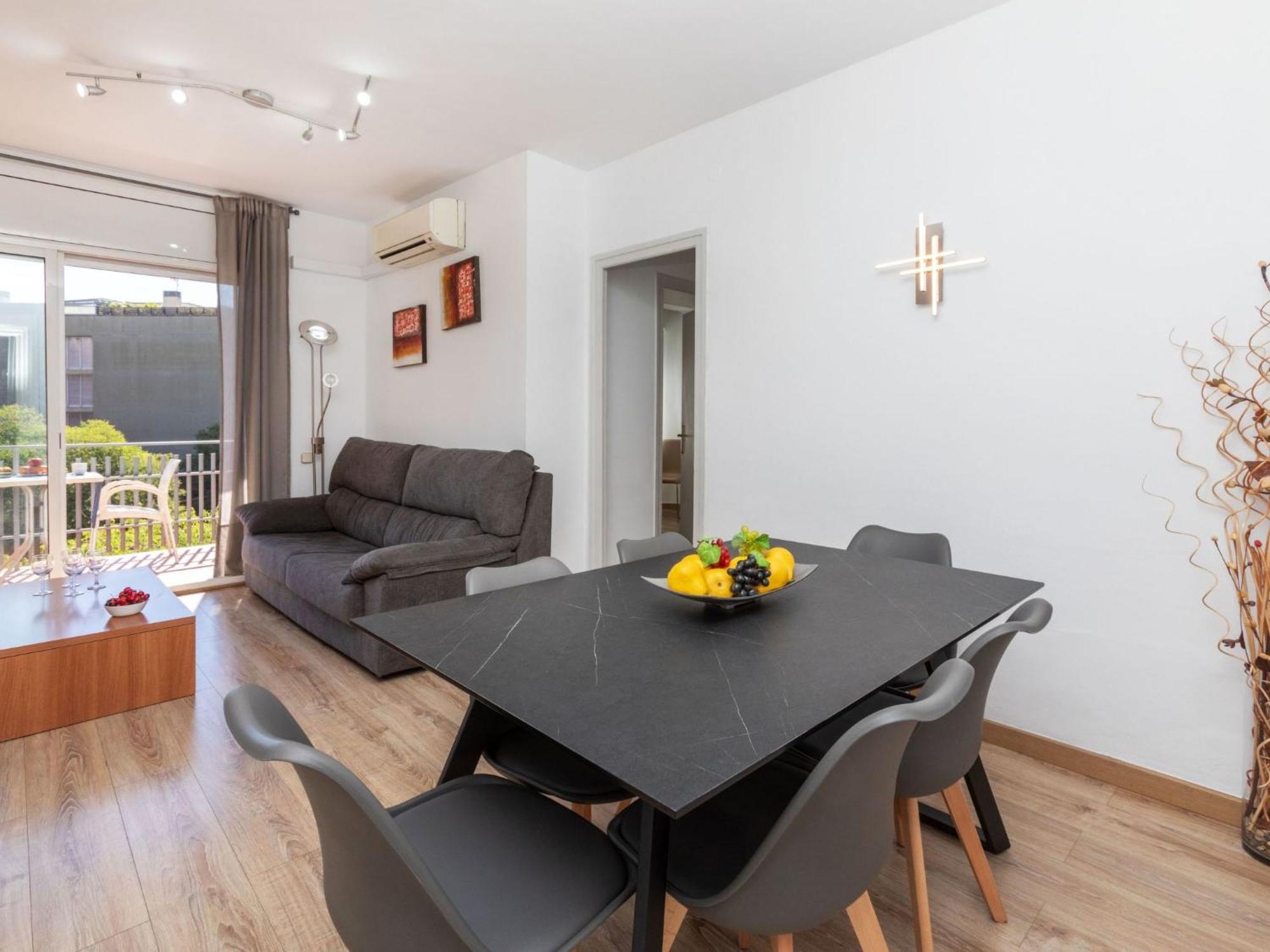 Eixample Esq Rocafort Diputacio By Interhome
