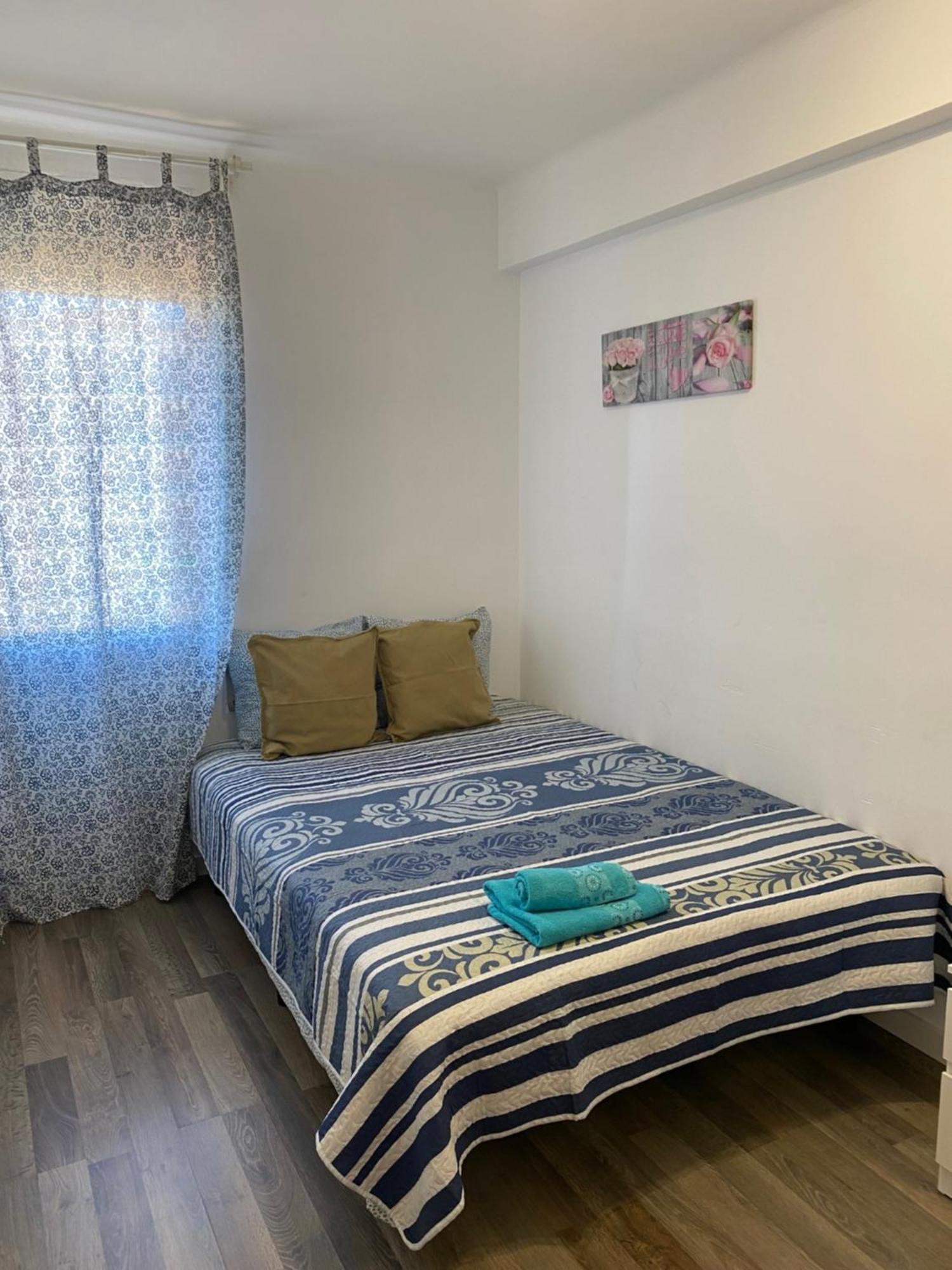 Cozy Flat Near The And Forum Apartamento