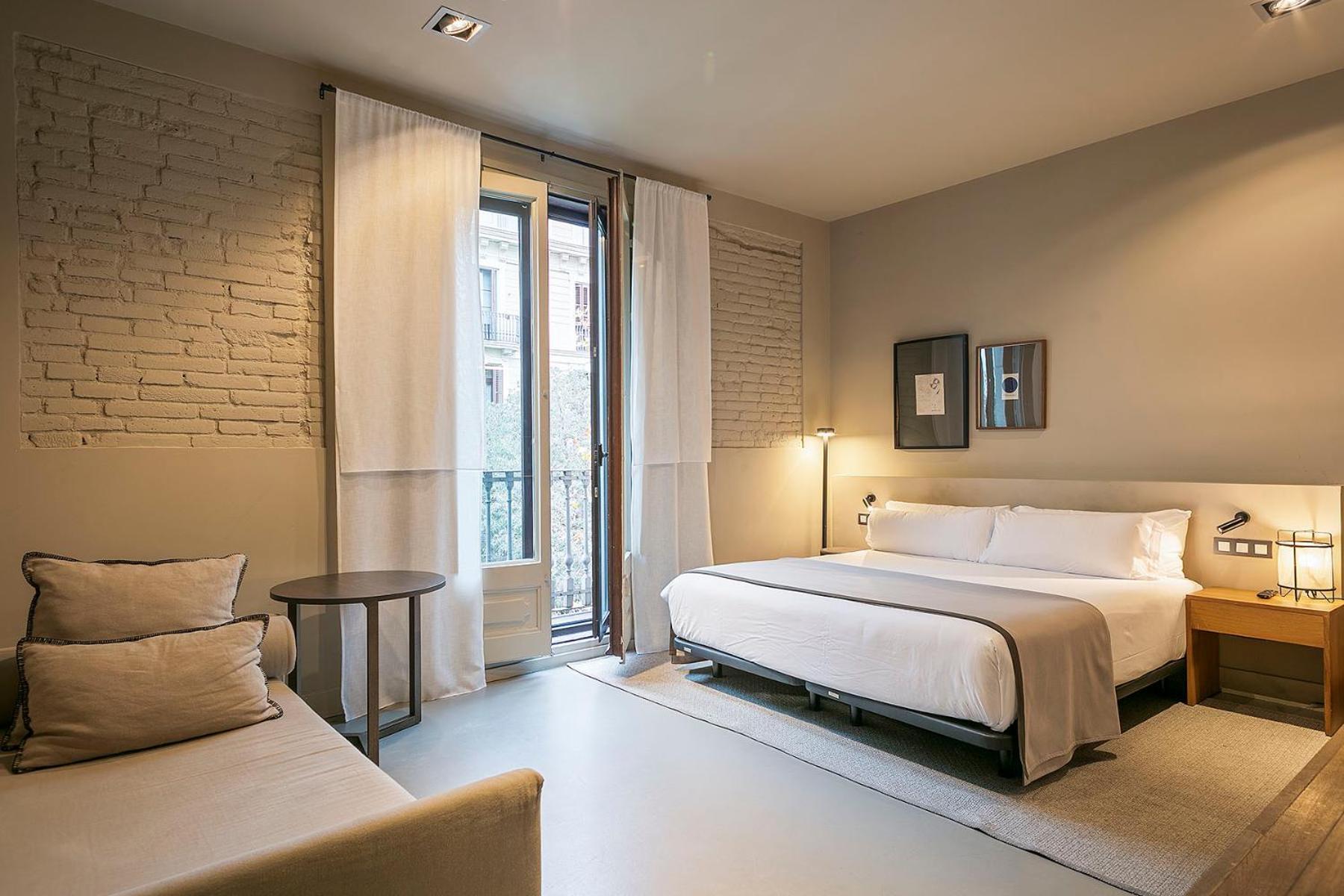 Uma Pau Claris Guest house Barcelona