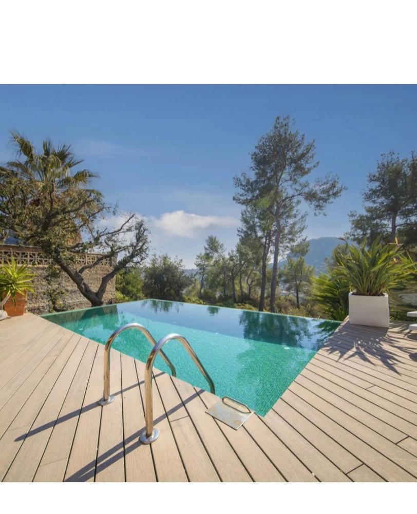 Villa Villa Barcelona *