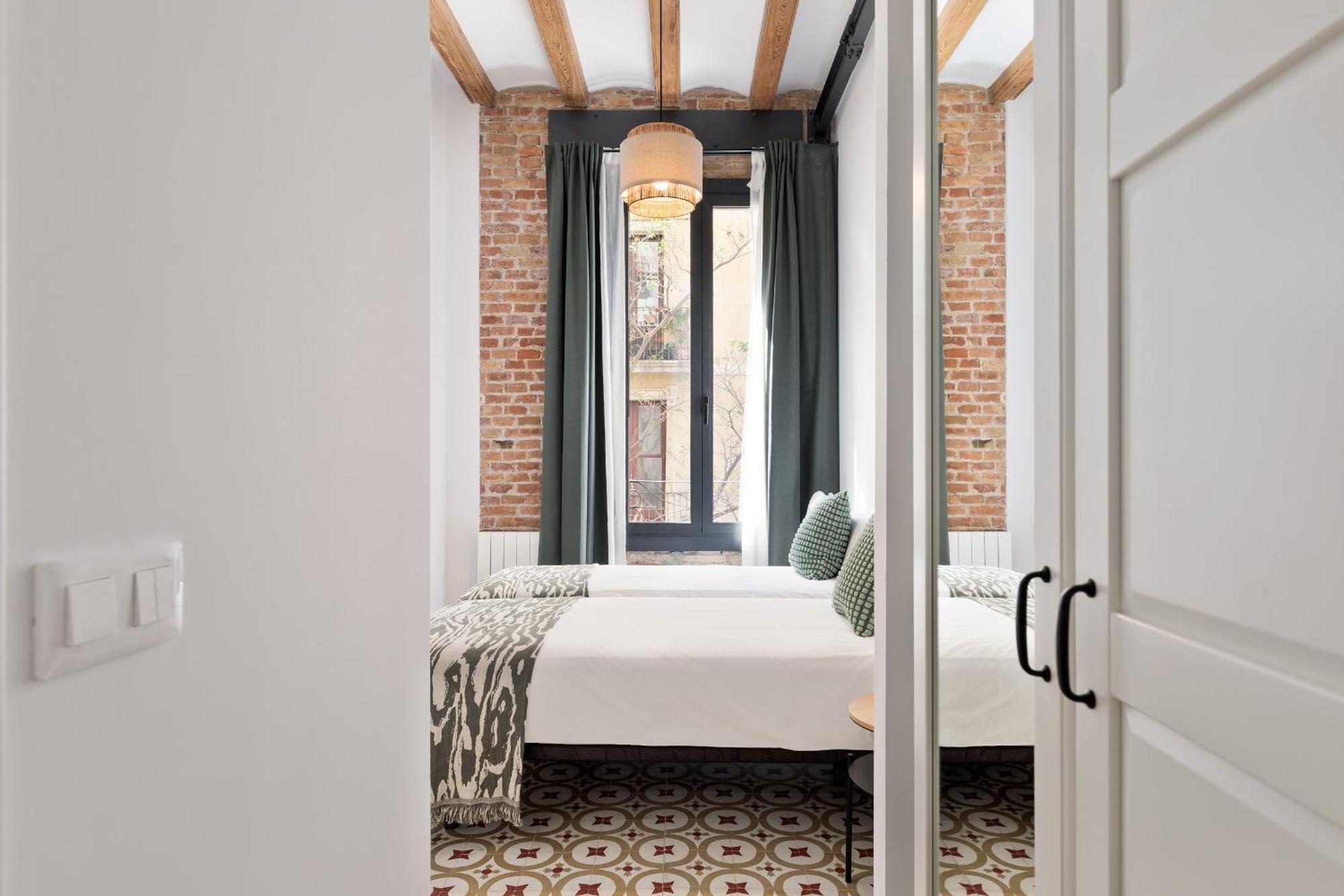 Poble Sec Charming Apartamento *