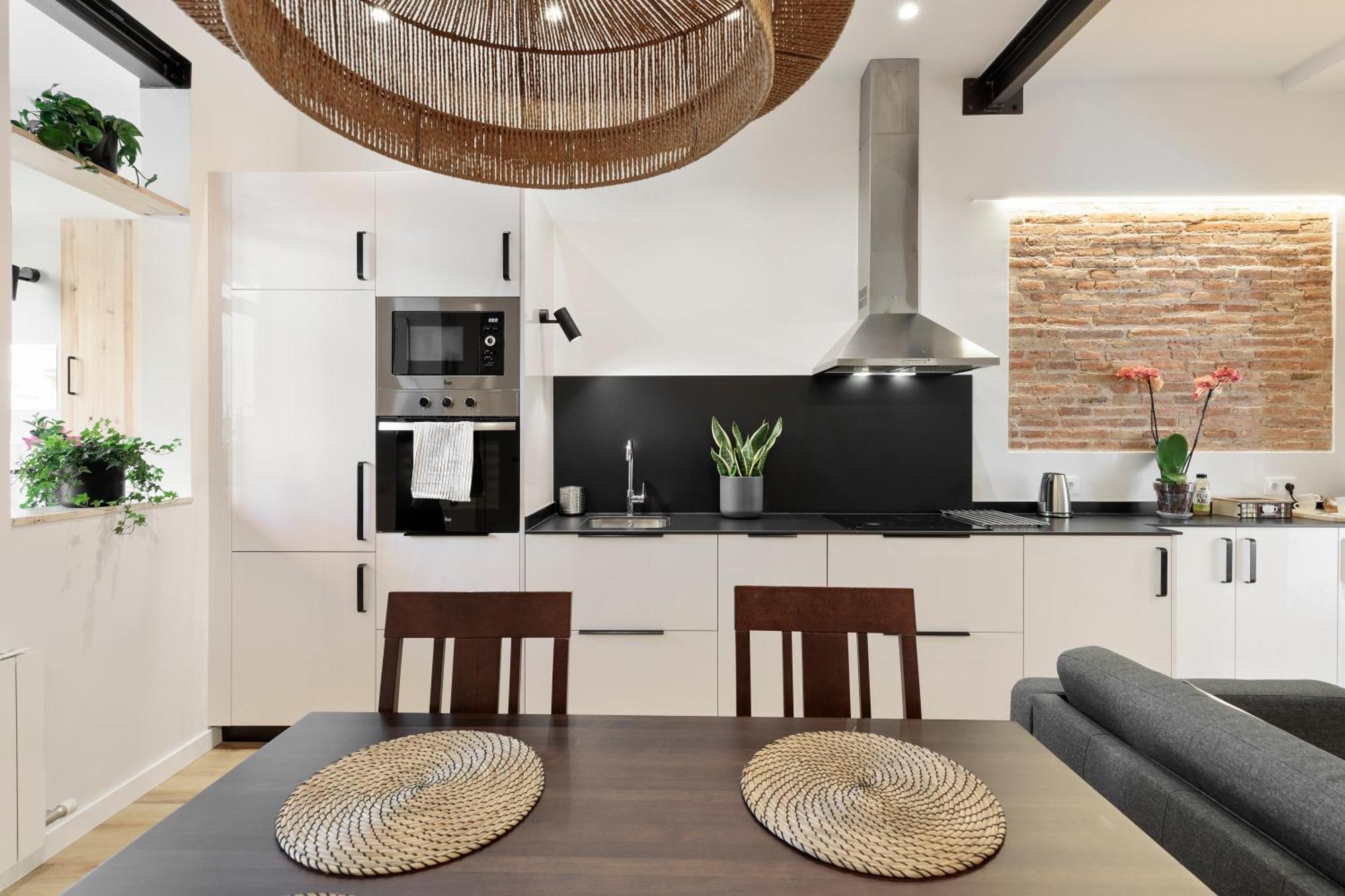 Poble Sec Charming Apartamento *
