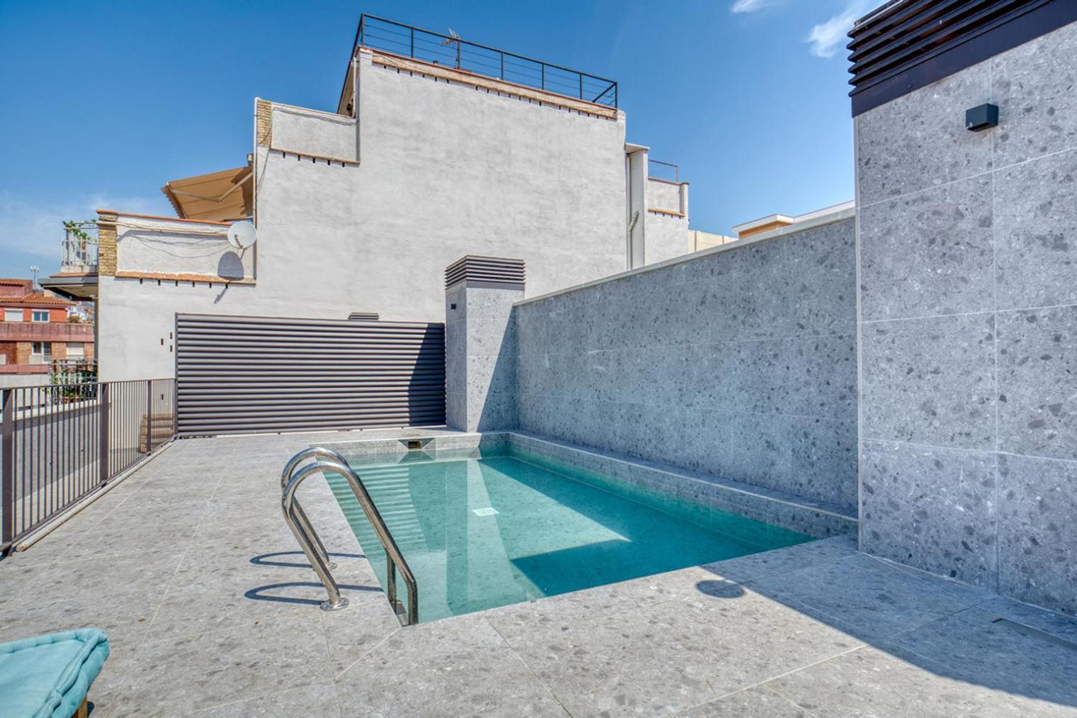 Blueground De Gracia Pool Roof Bcn-56 Apartamento Barcelona