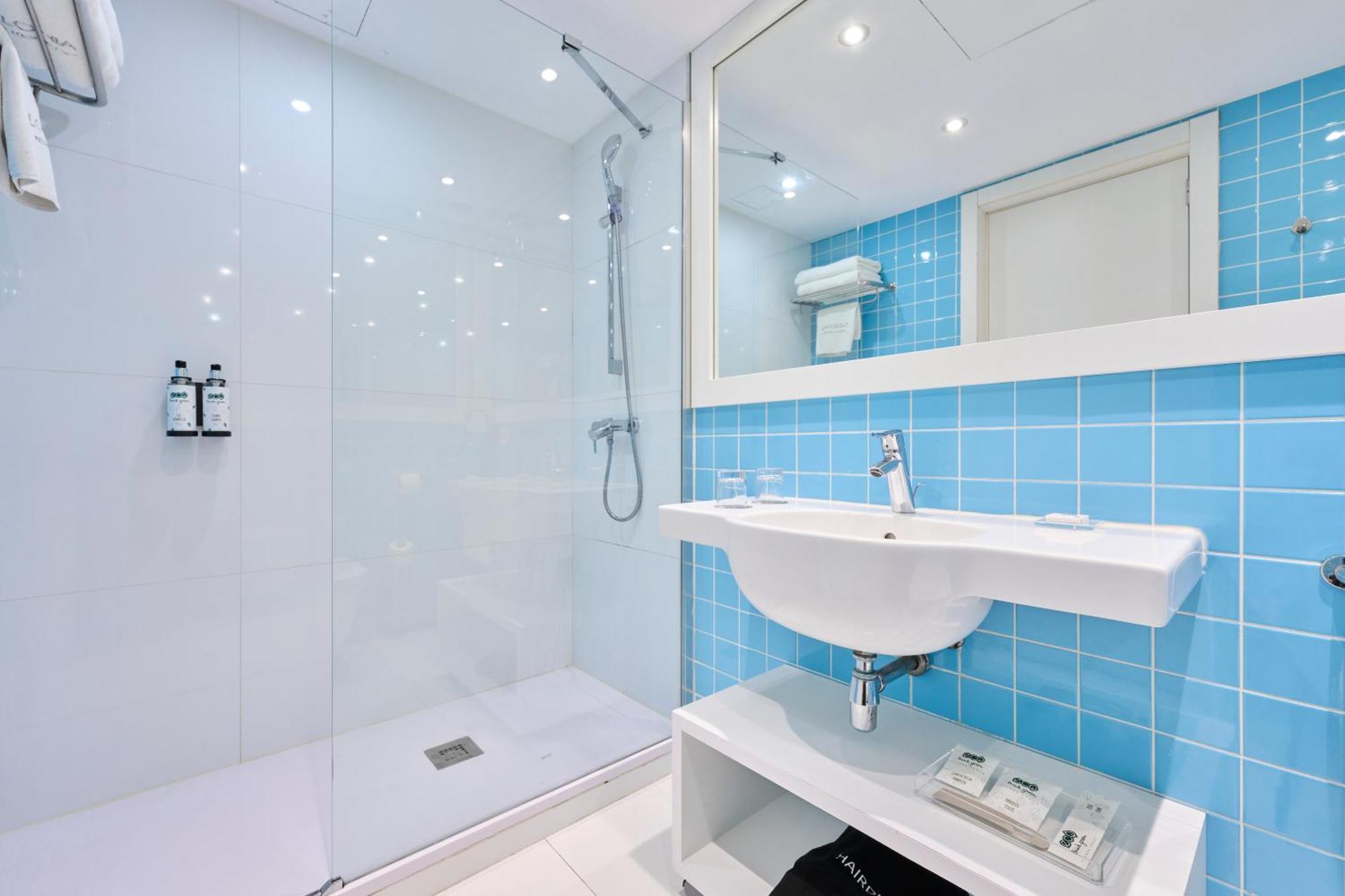 Hotel Catalonia Avinyó 3*