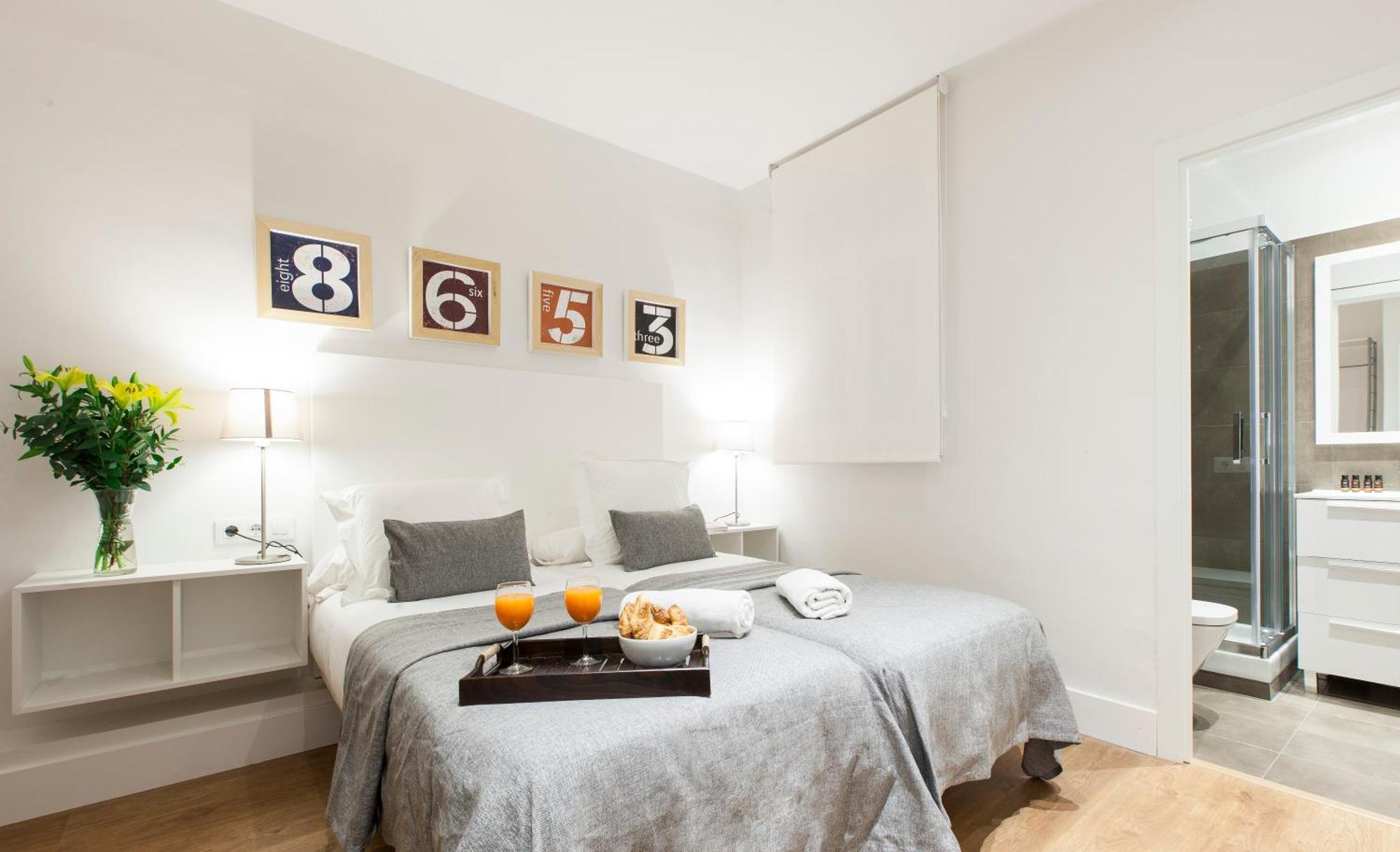 Aspasios Urquinaona Design Apartamento