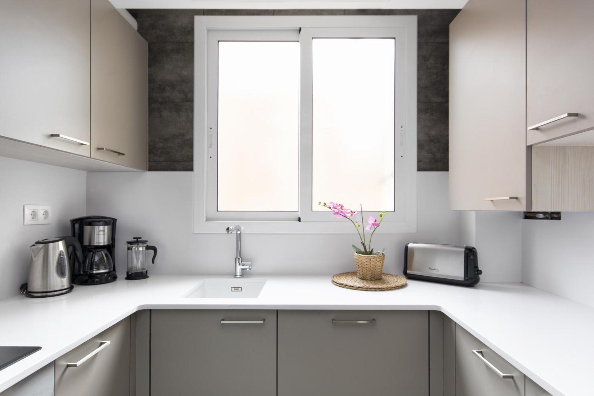 Apartment Eixample Building By Mercedes Heritage Barcelona