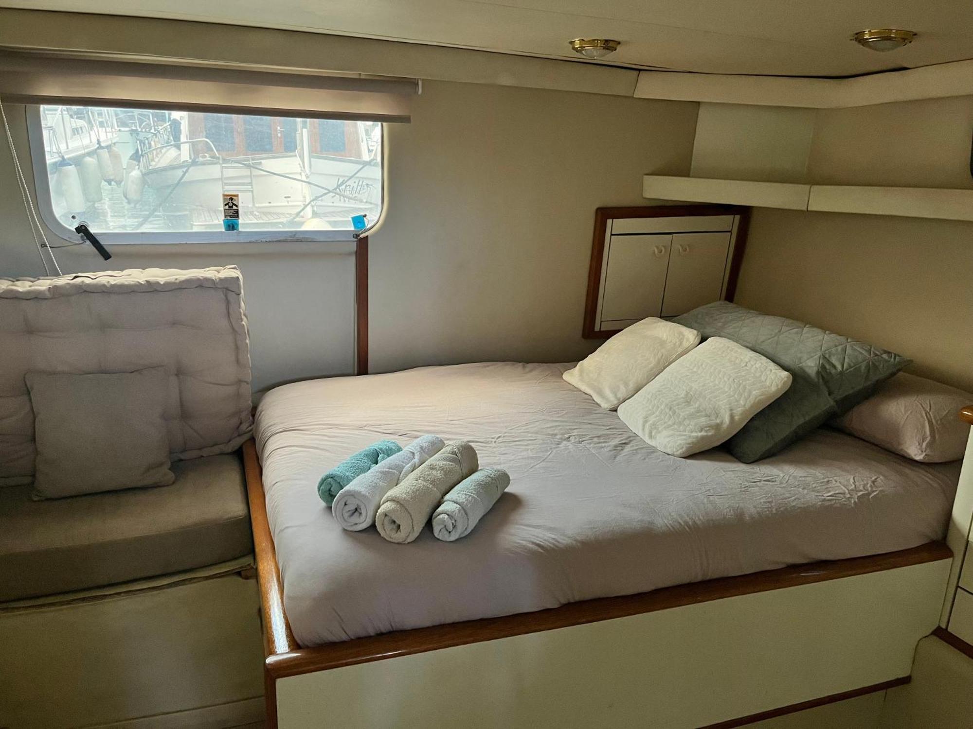 Relax Hotel en barco Barcelona