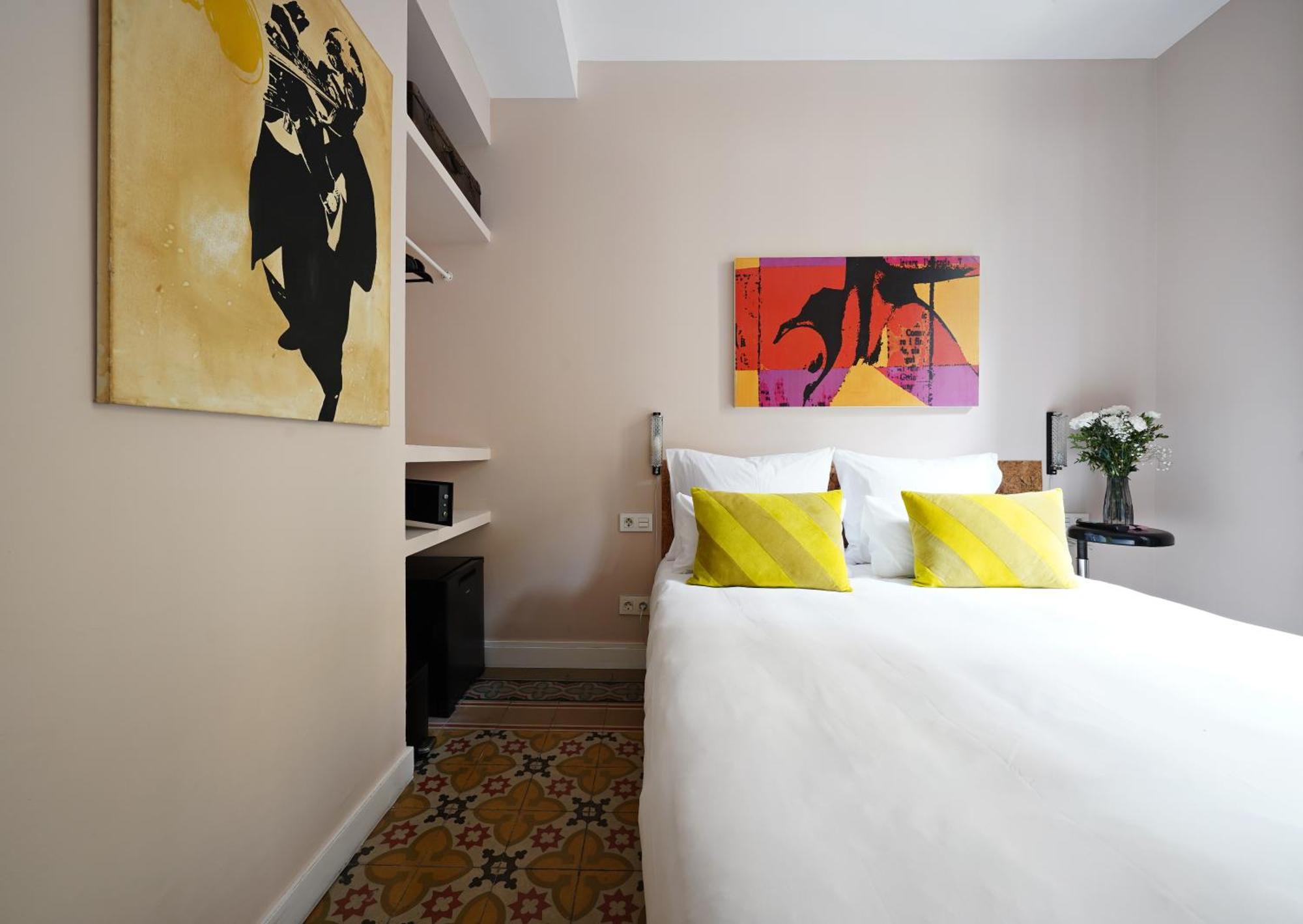 Numa Roca Apartahotel 4*